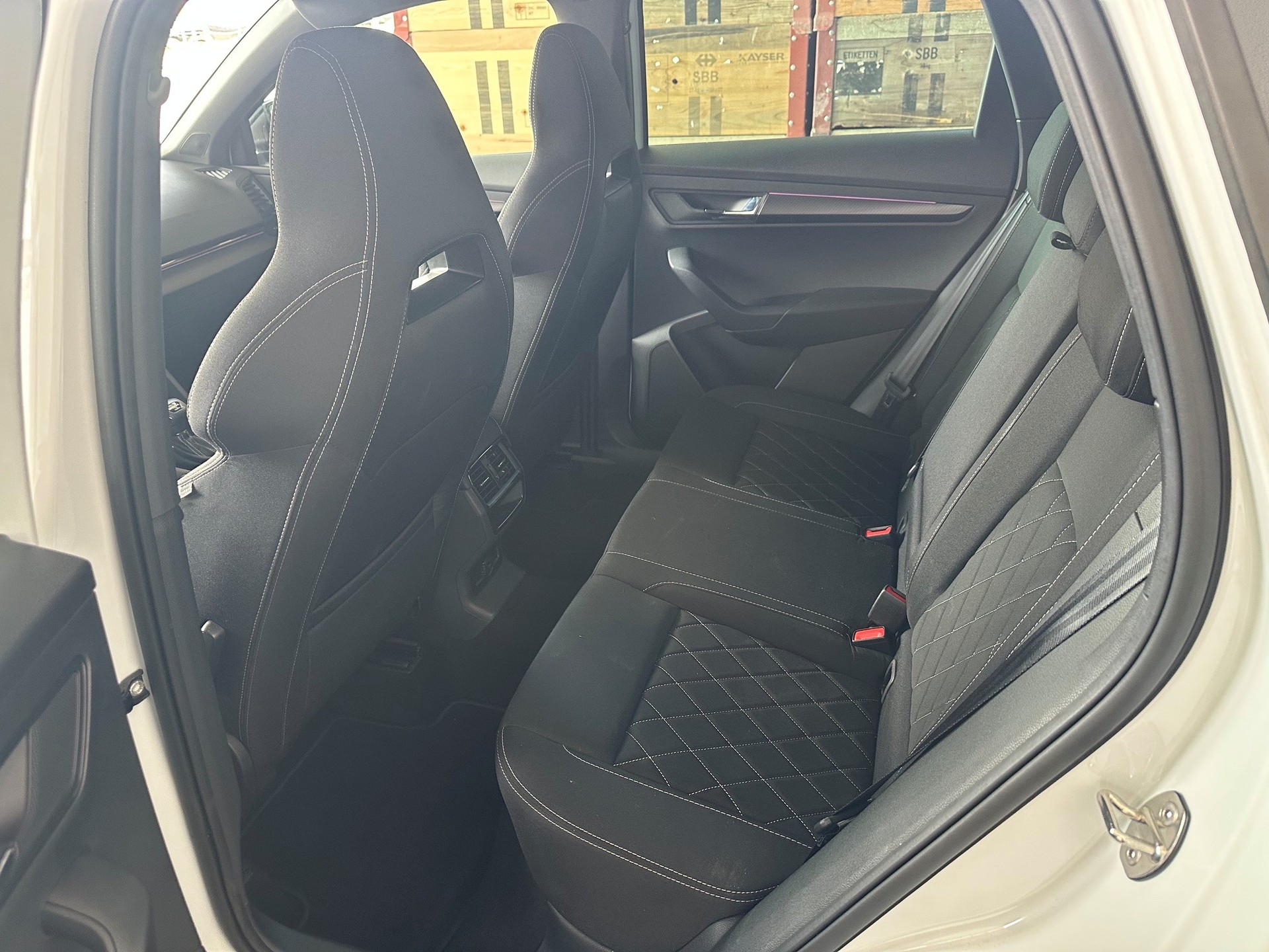SKODA 2.0 TDI SportLine 4x4 DSG-image-5