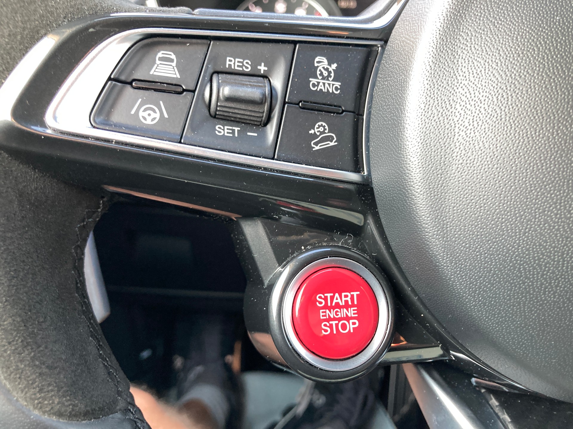 ALFA ROMEO Stelvio 2.9 V6 Quadrifoglio Q4 Automatic-image-19