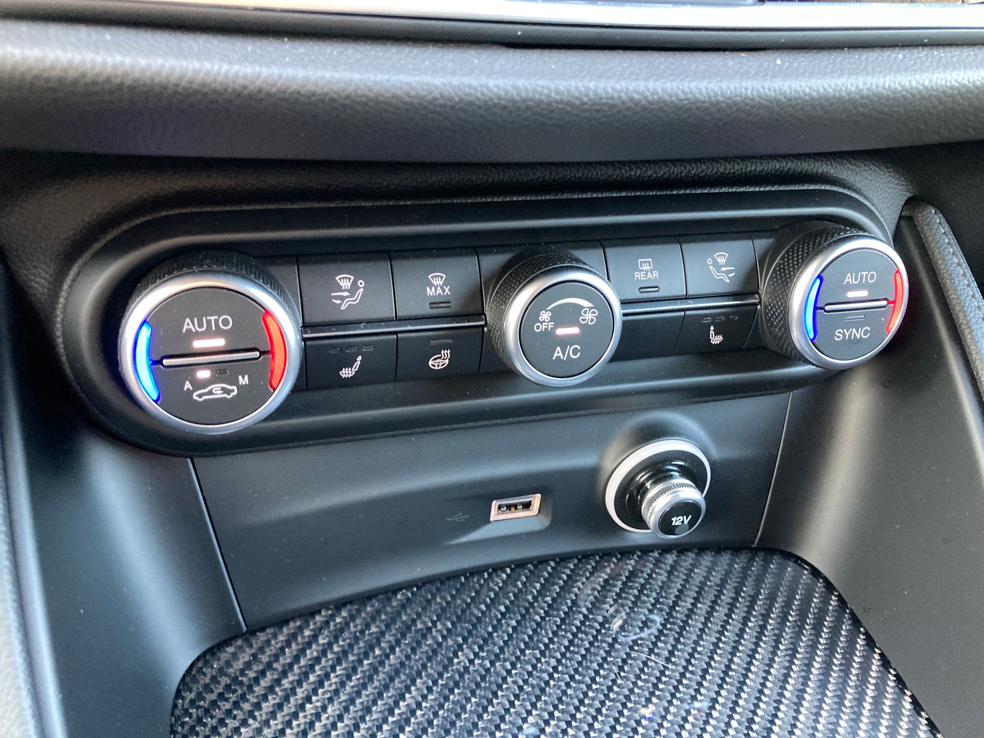 ALFA ROMEO Stelvio 2.9 V6 Quadrifoglio Q4 Automatic-image-18