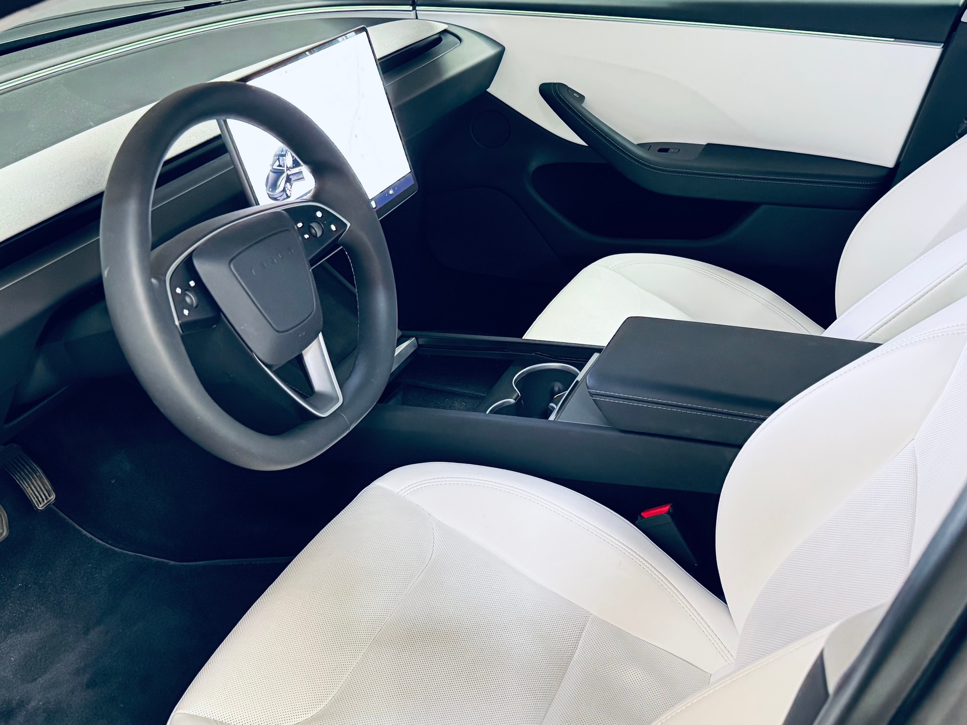 TESLA Model 3 Long Range Dual Motor AWD-image-12