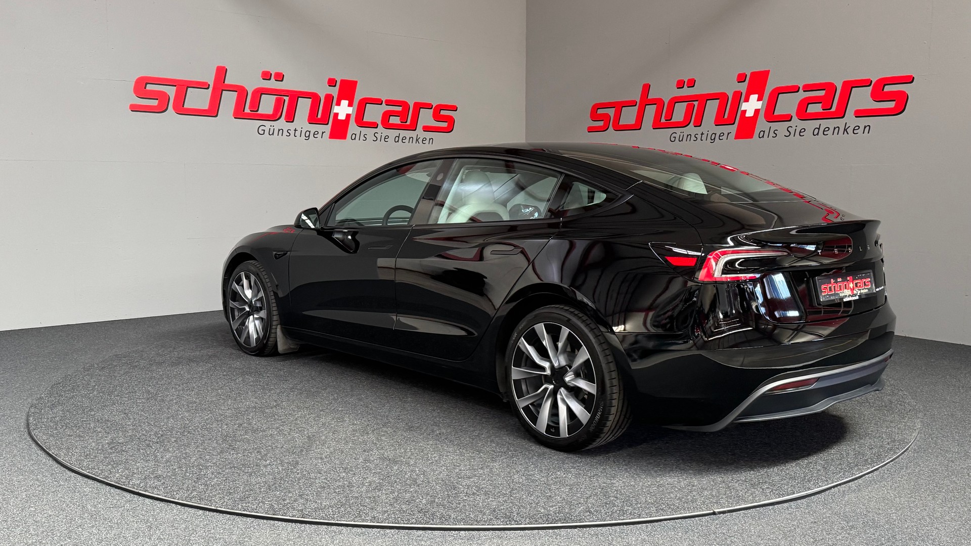 TESLA Model 3 Long Range Dual Motor AWD-image-3