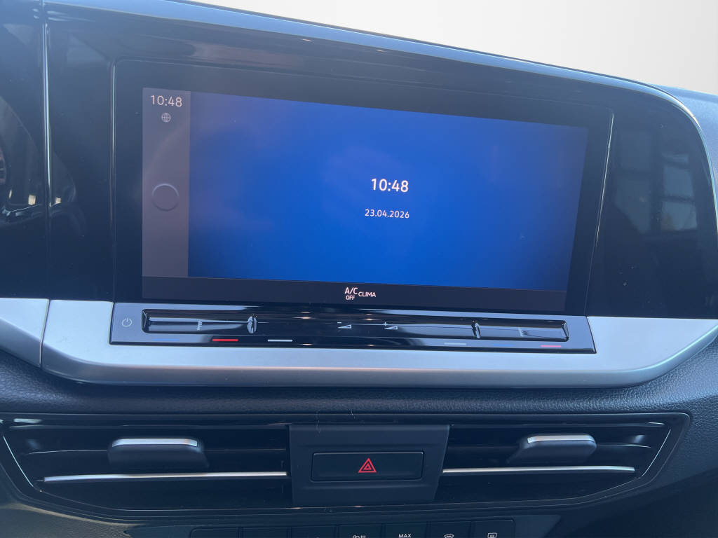 FORD TOURNEO Connect 1.5 EcoBoost 114 Titanium-image-11