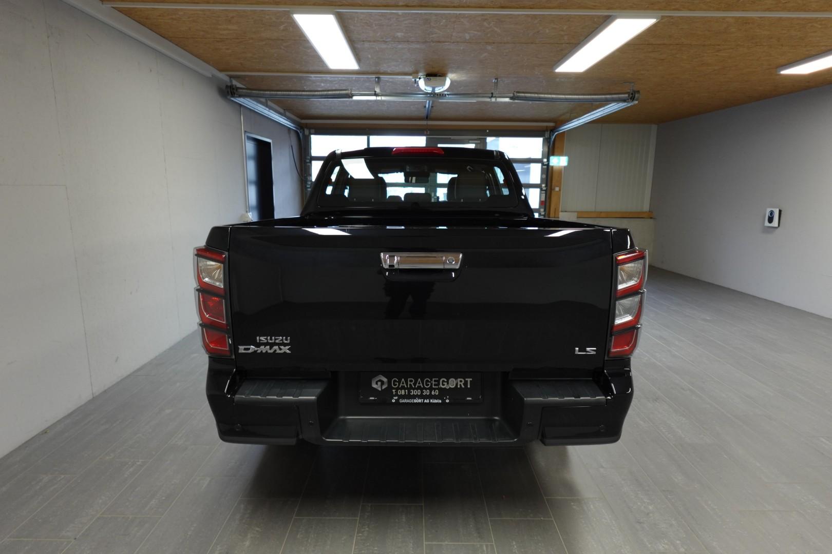 ISUZU D-Max Crew Pick-up 1.9 DDi N60 B 4x4-image-10