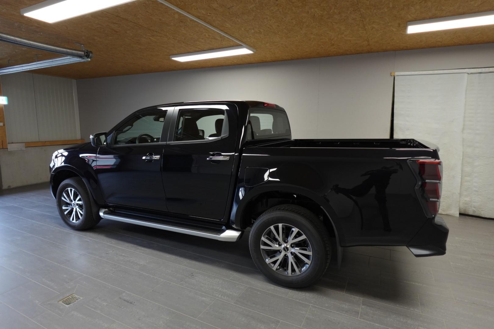 ISUZU D-Max Crew Pick-up 1.9 DDi N60 B 4x4-image-13
