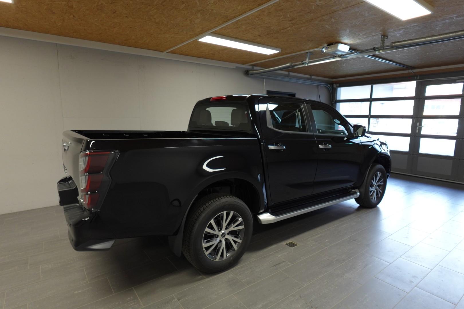 ISUZU D-Max Crew Pick-up 1.9 DDi N60 B 4x4-image-8