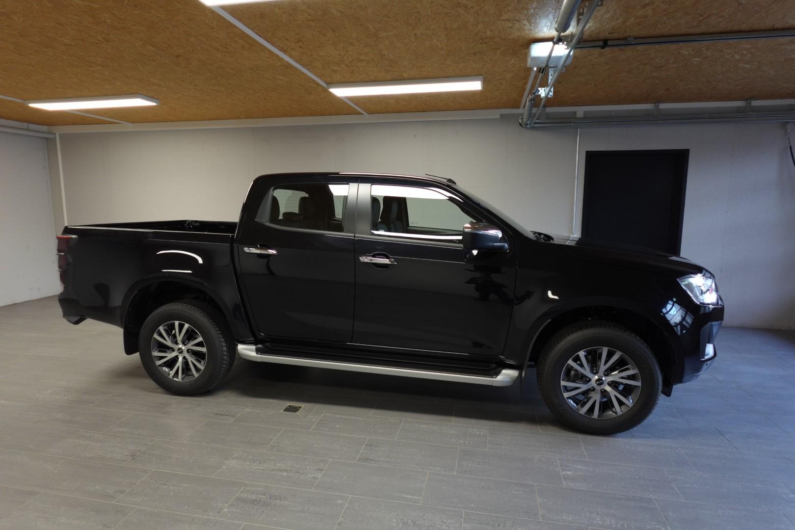 ISUZU D-Max Crew Pick-up 1.9 DDi N60 B 4x4-image-4
