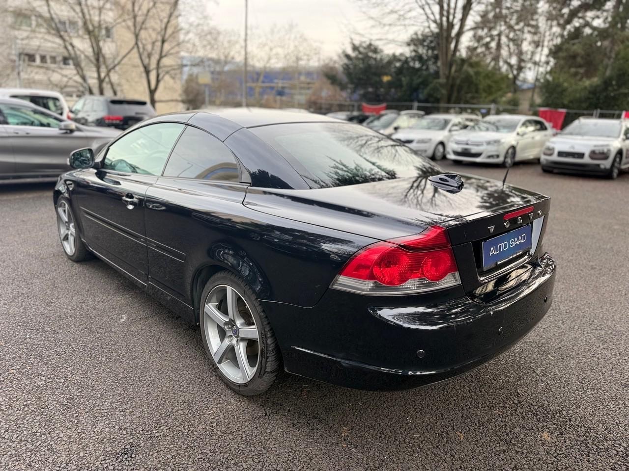 VOLVO C70 2.4i Summum-image-2