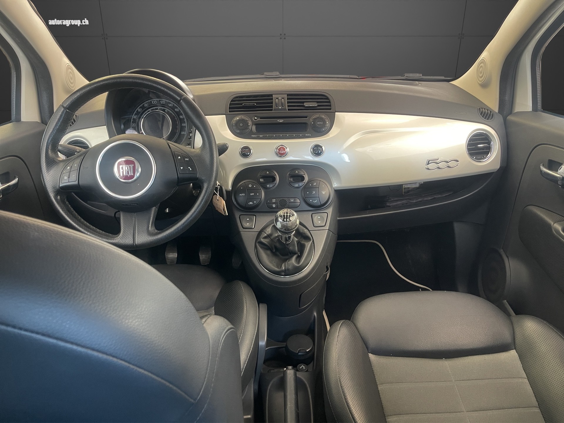 FIAT 500C 1.4 16V Lounge-image-10