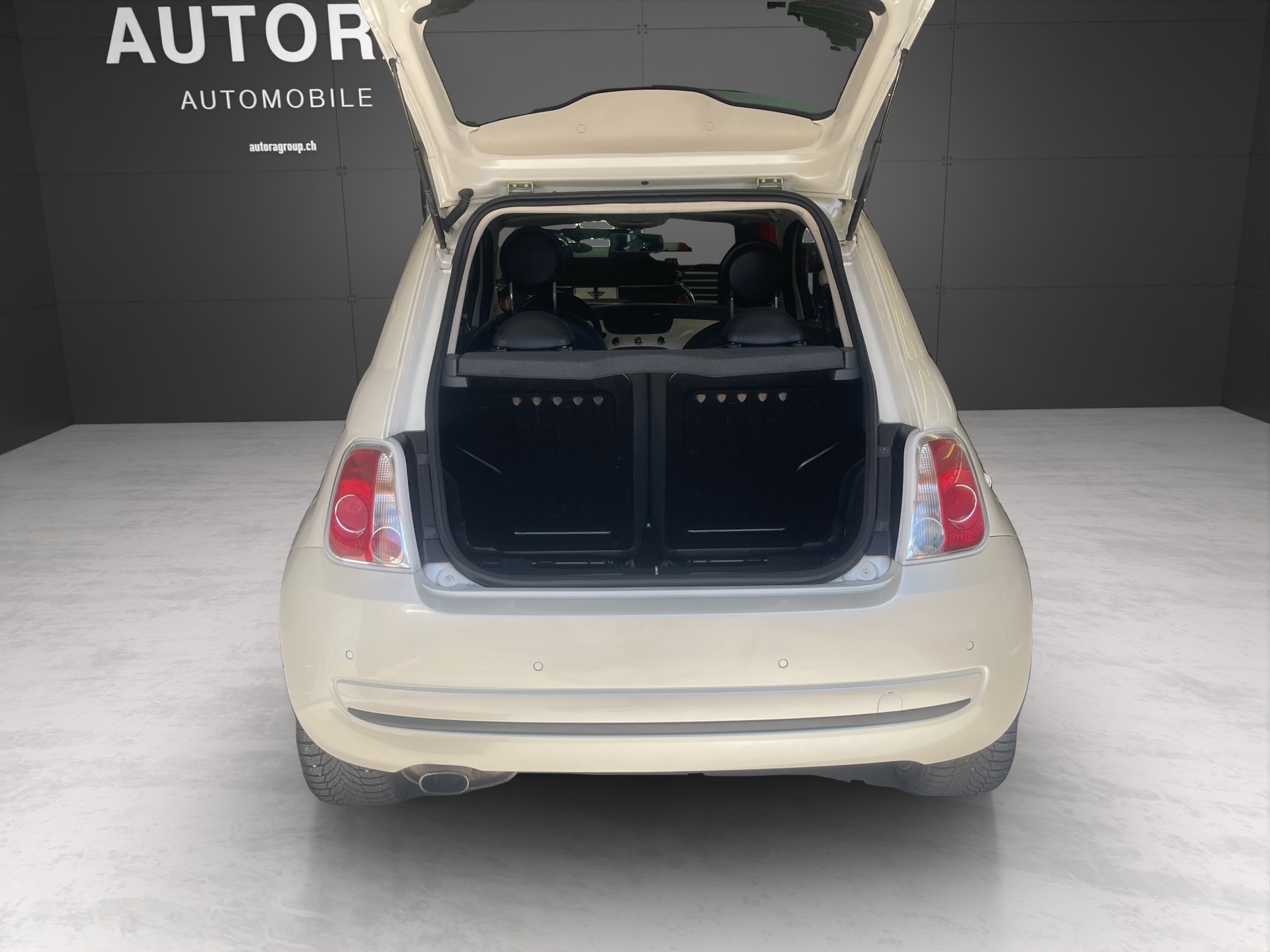 FIAT 500C 1.4 16V Lounge-image-14