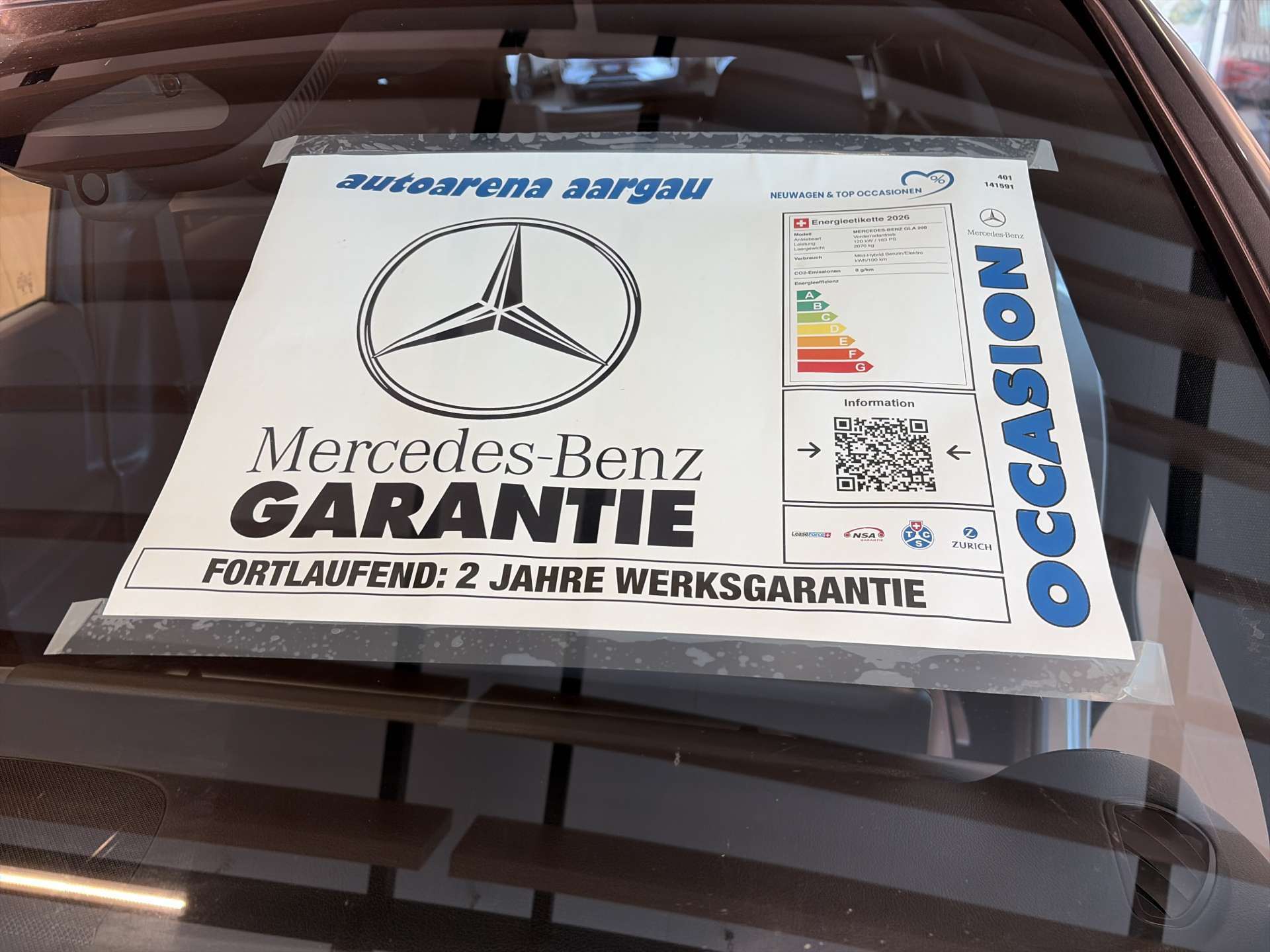 MERCEDES-BENZ GLA 200 AMG-Line DCT-Automat-image-3