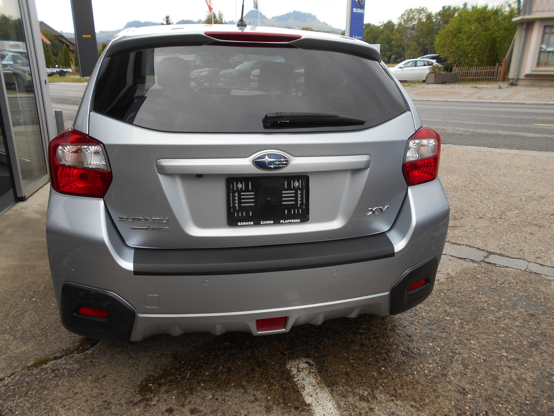 SUBARU XV 2.0 Swiss Two AWD CVT-image-5