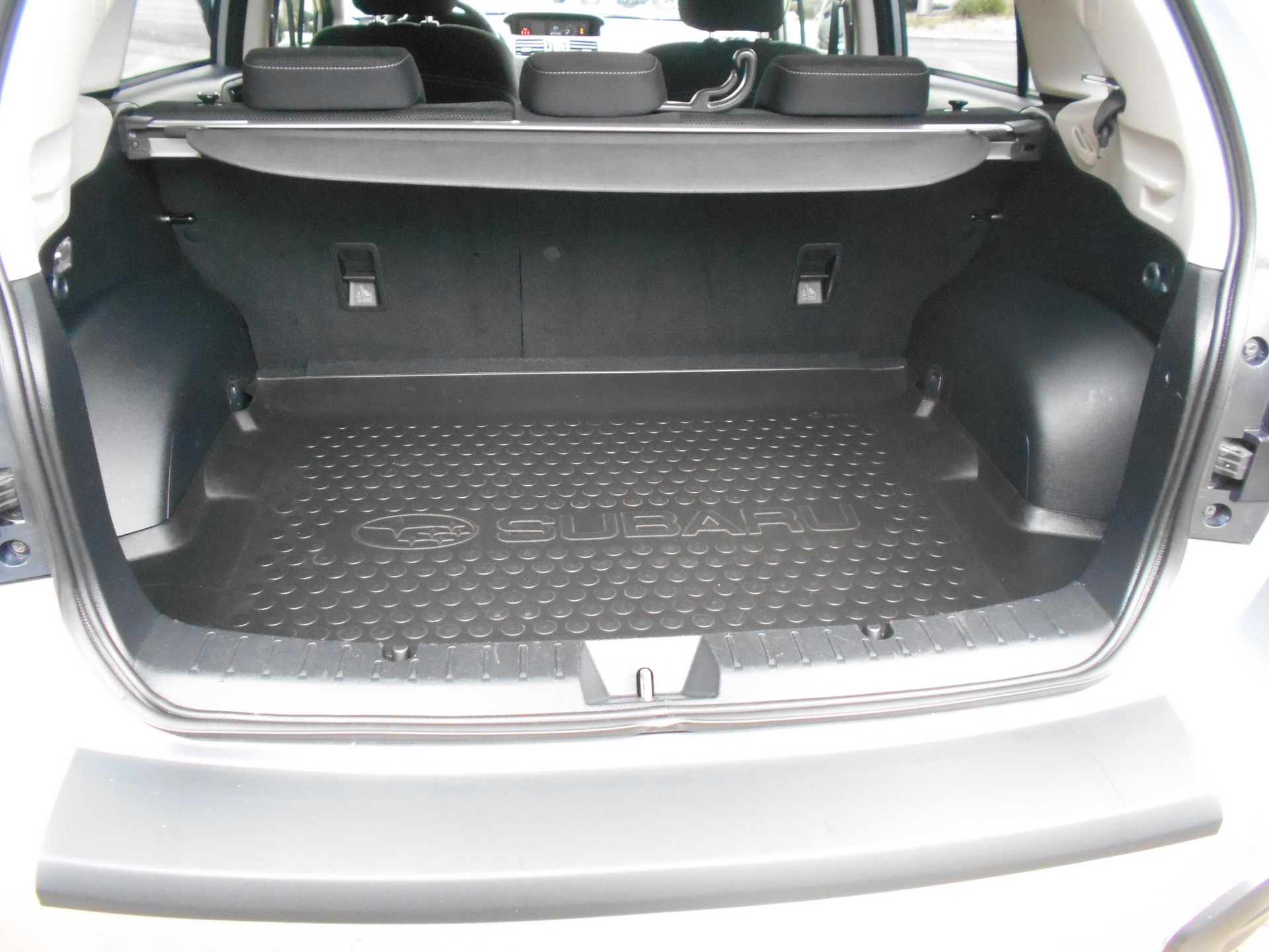 SUBARU XV 2.0 Swiss Two AWD CVT-image-12