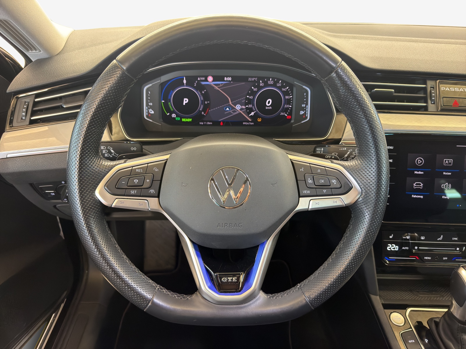 VW Passat Variant 1.4 TSI GTE Hybrid DSG-image-9