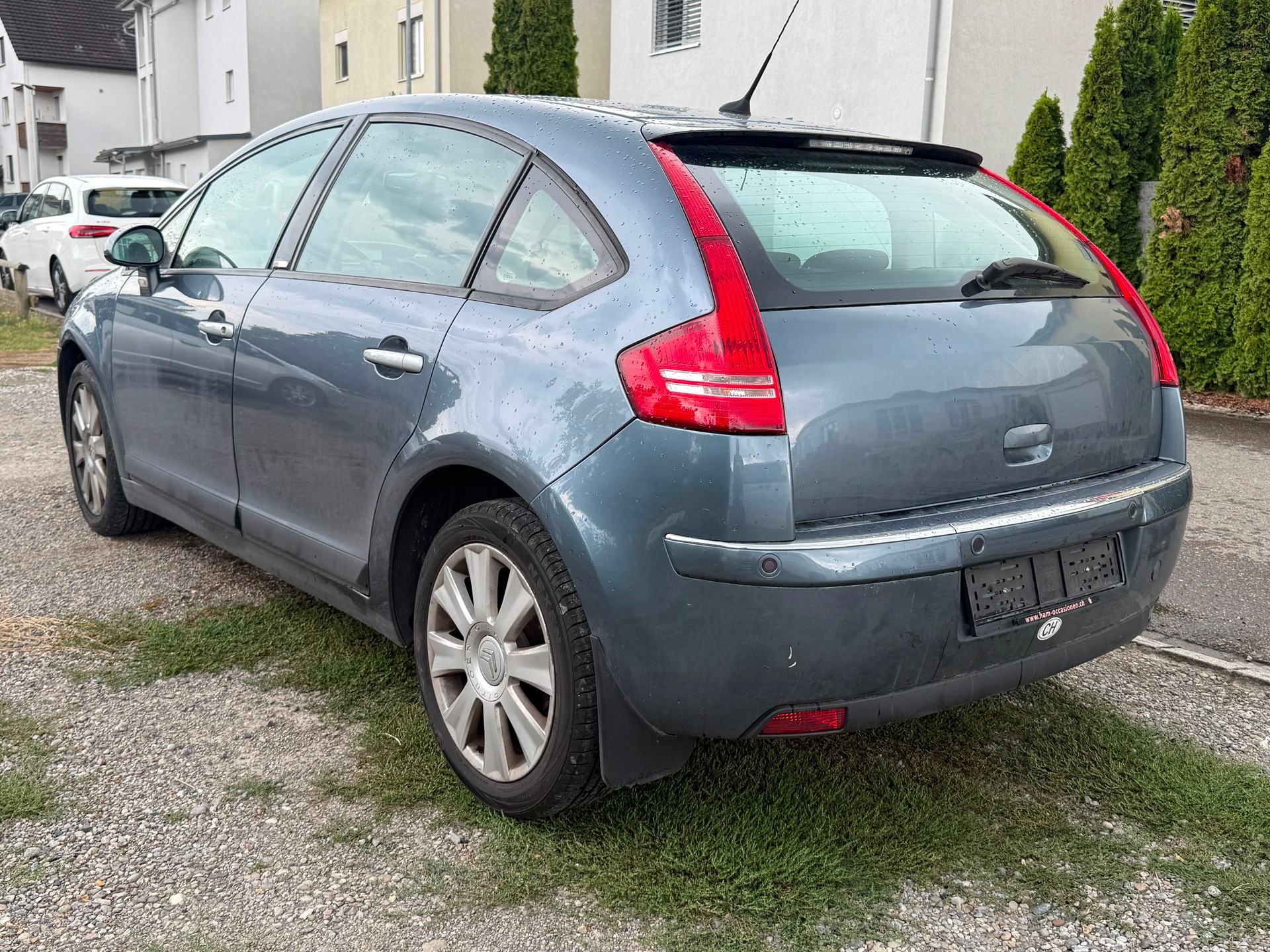 CITROEN C4 Berline 2.0i 16V VTR Automatic-image-4