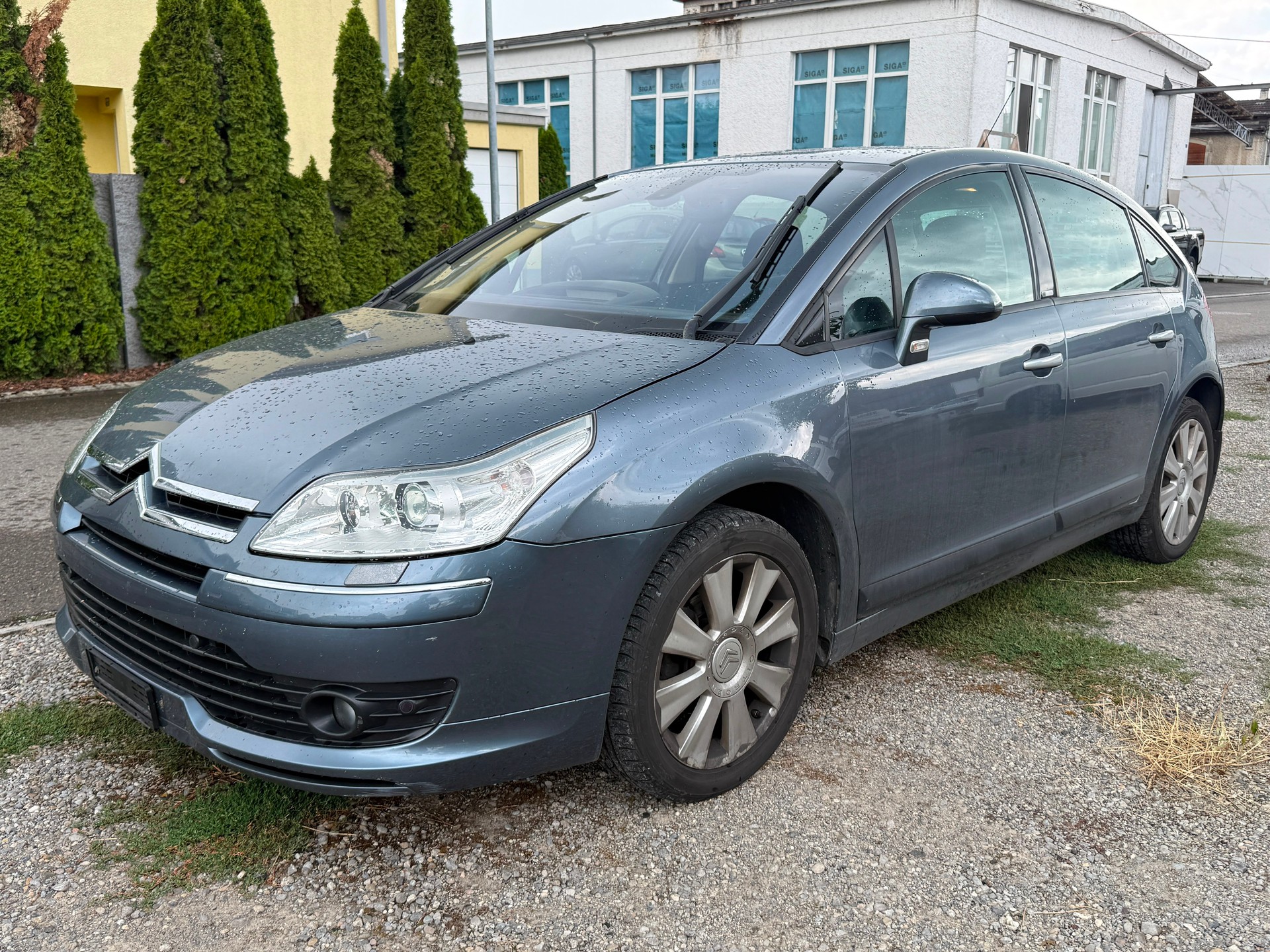 CITROEN C4 Berline 2.0i 16V VTR Automatic-image-6
