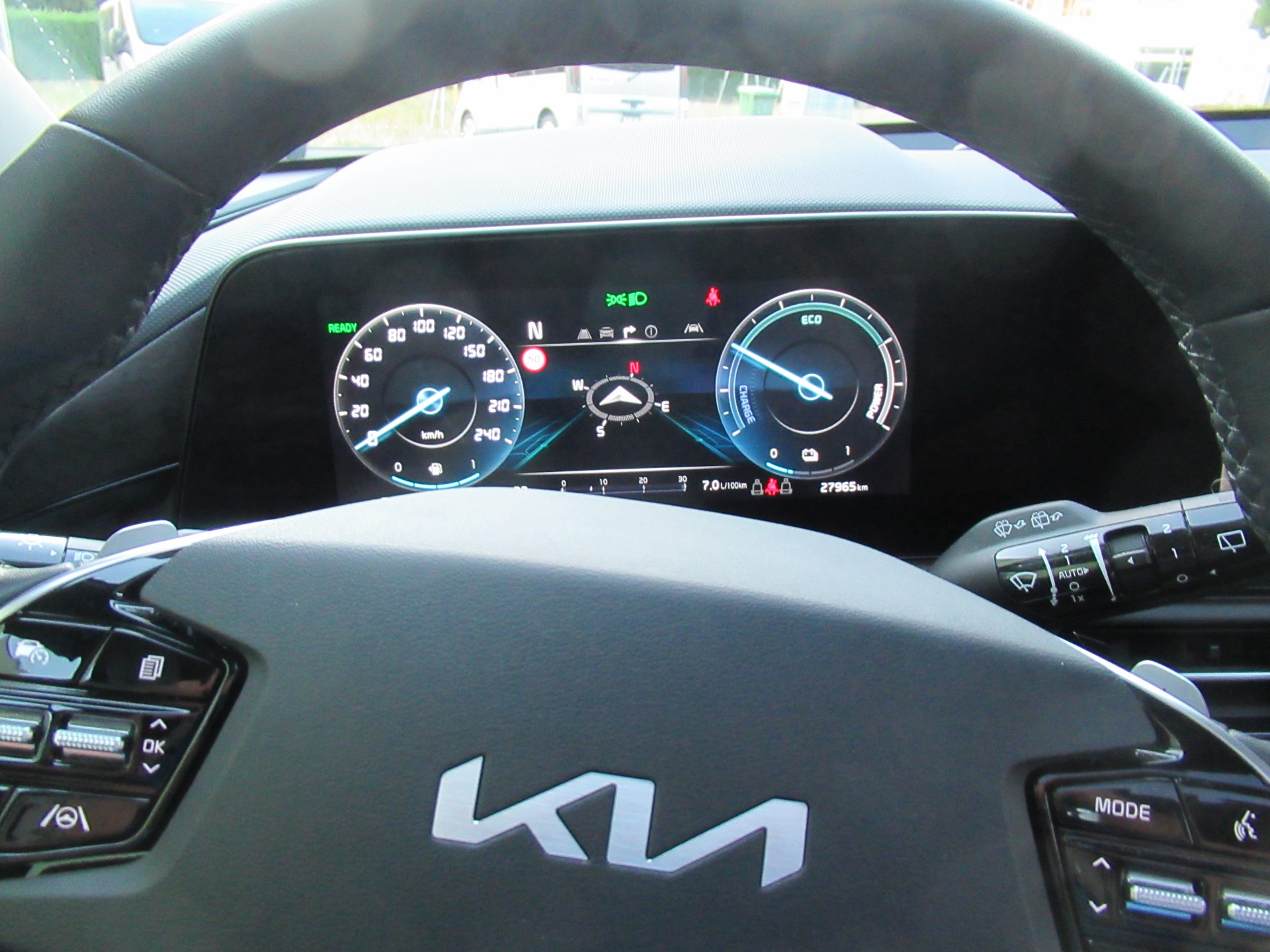 KIA Niro 1.6GDi Hybrid DCT Power Edition-image-8