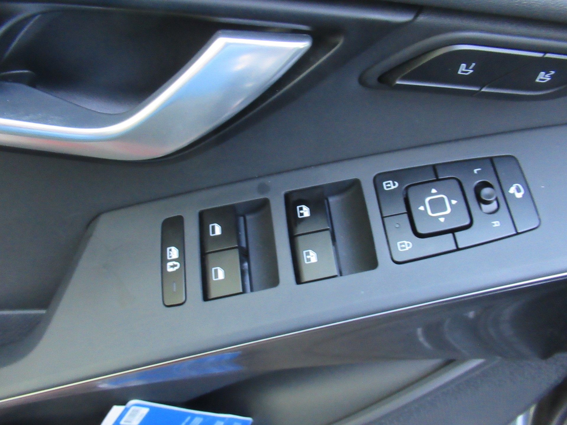 KIA Niro 1.6GDi Hybrid DCT Power Edition-image-7