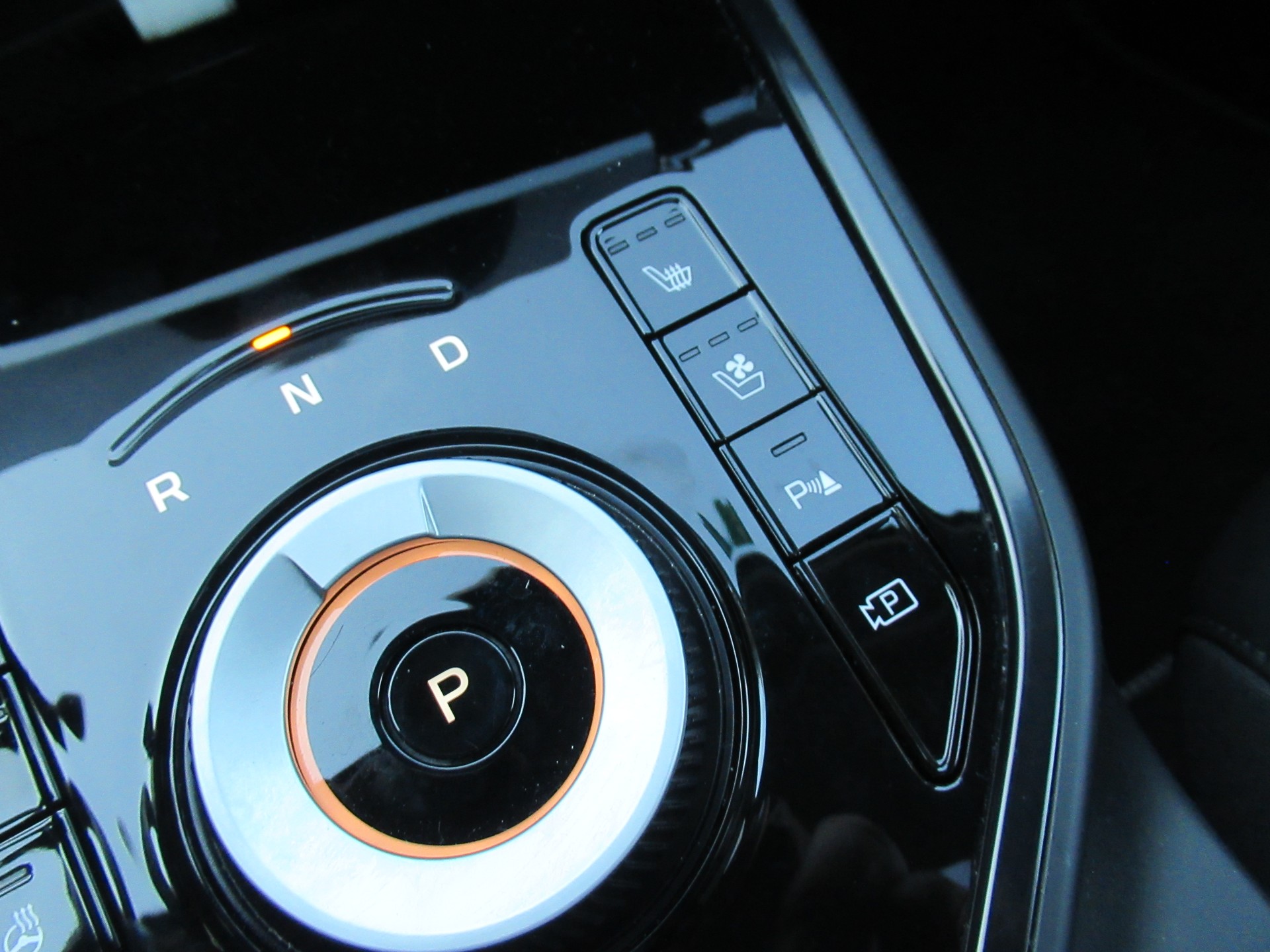 KIA Niro 1.6GDi Hybrid DCT Power Edition-image-12
