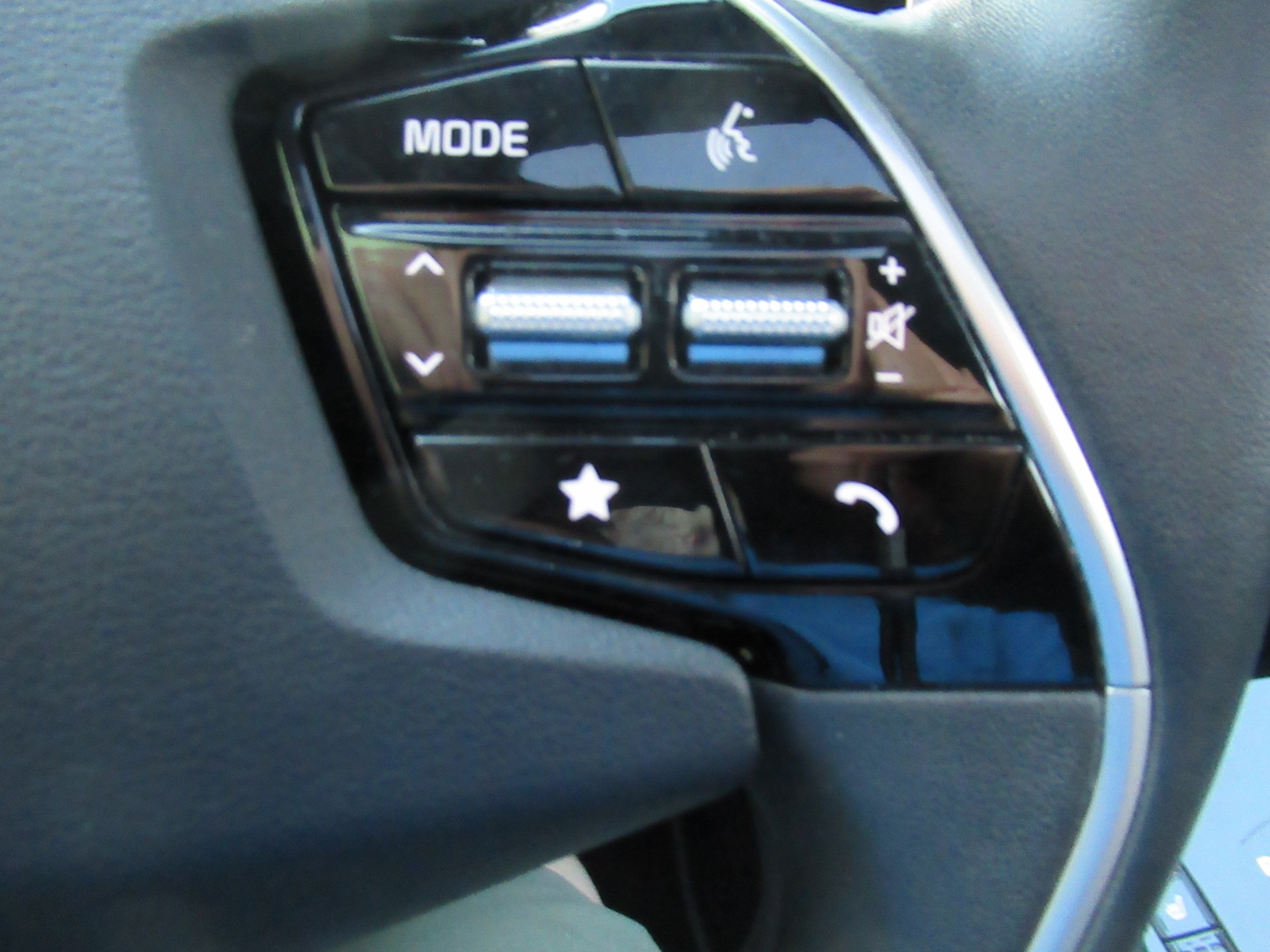 KIA Niro 1.6GDi Hybrid DCT Power Edition-image-9