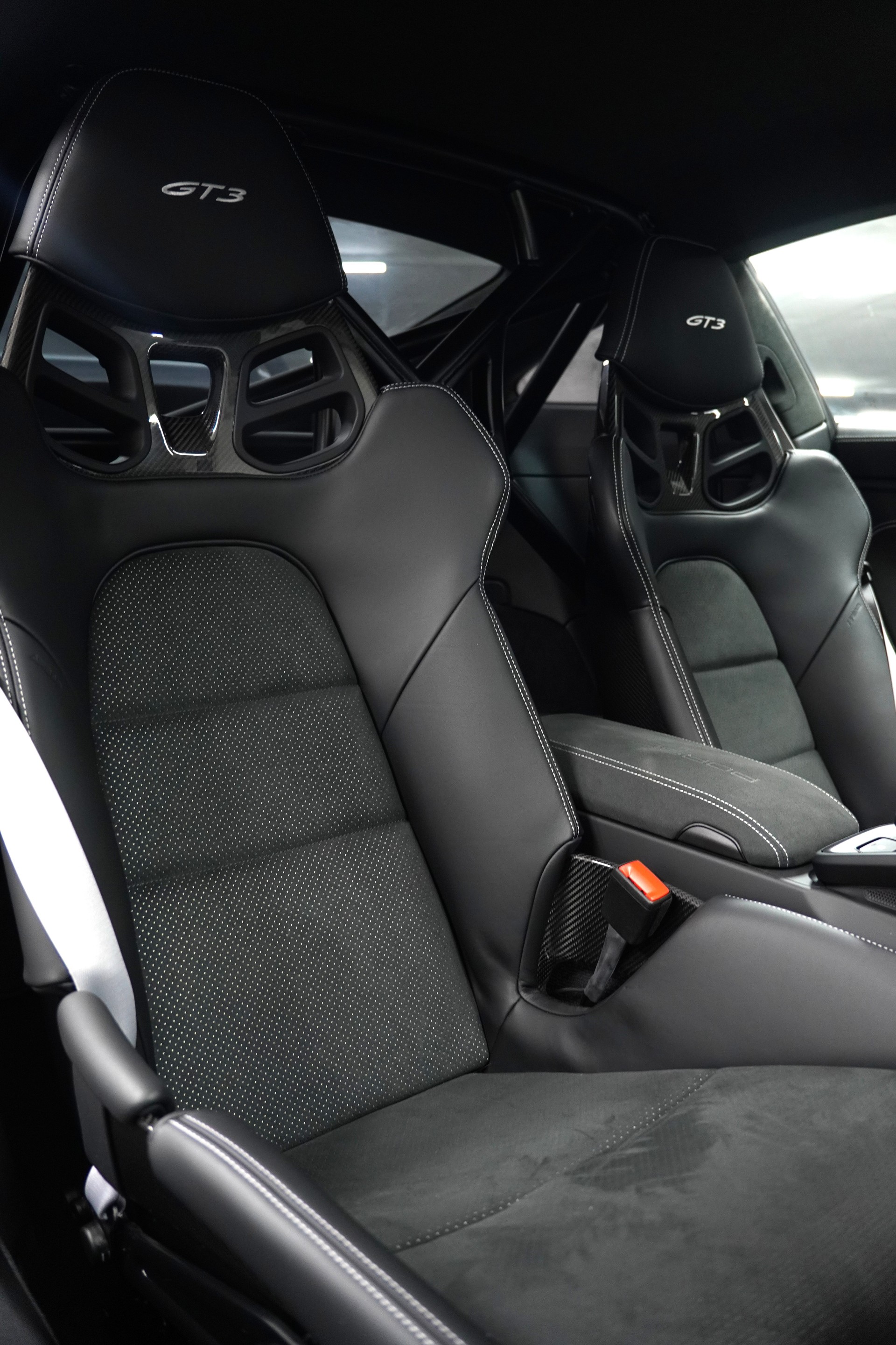 PORSCHE 911 GT3 PDK-image-13