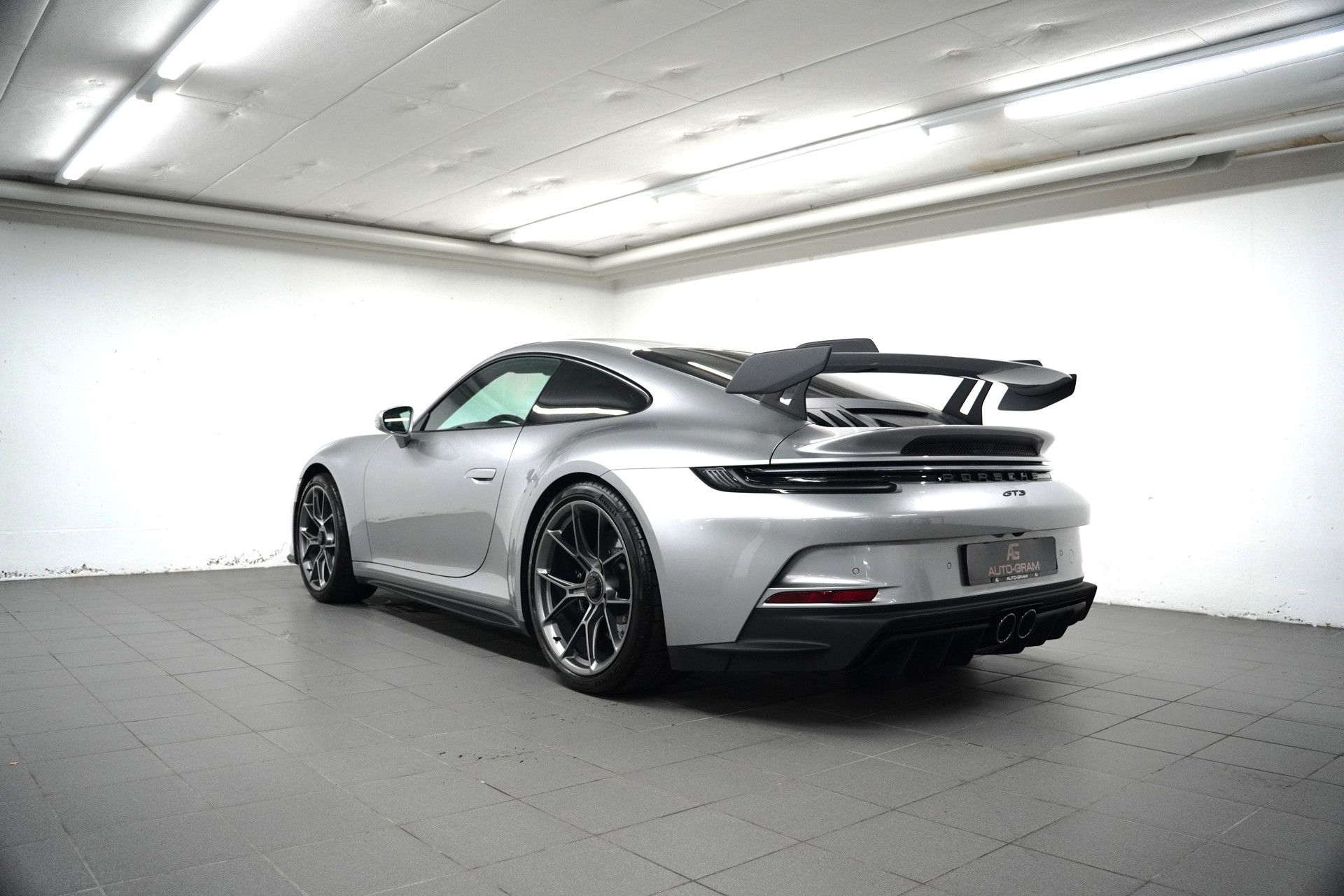 PORSCHE 911 GT3 PDK-showroom-element-2