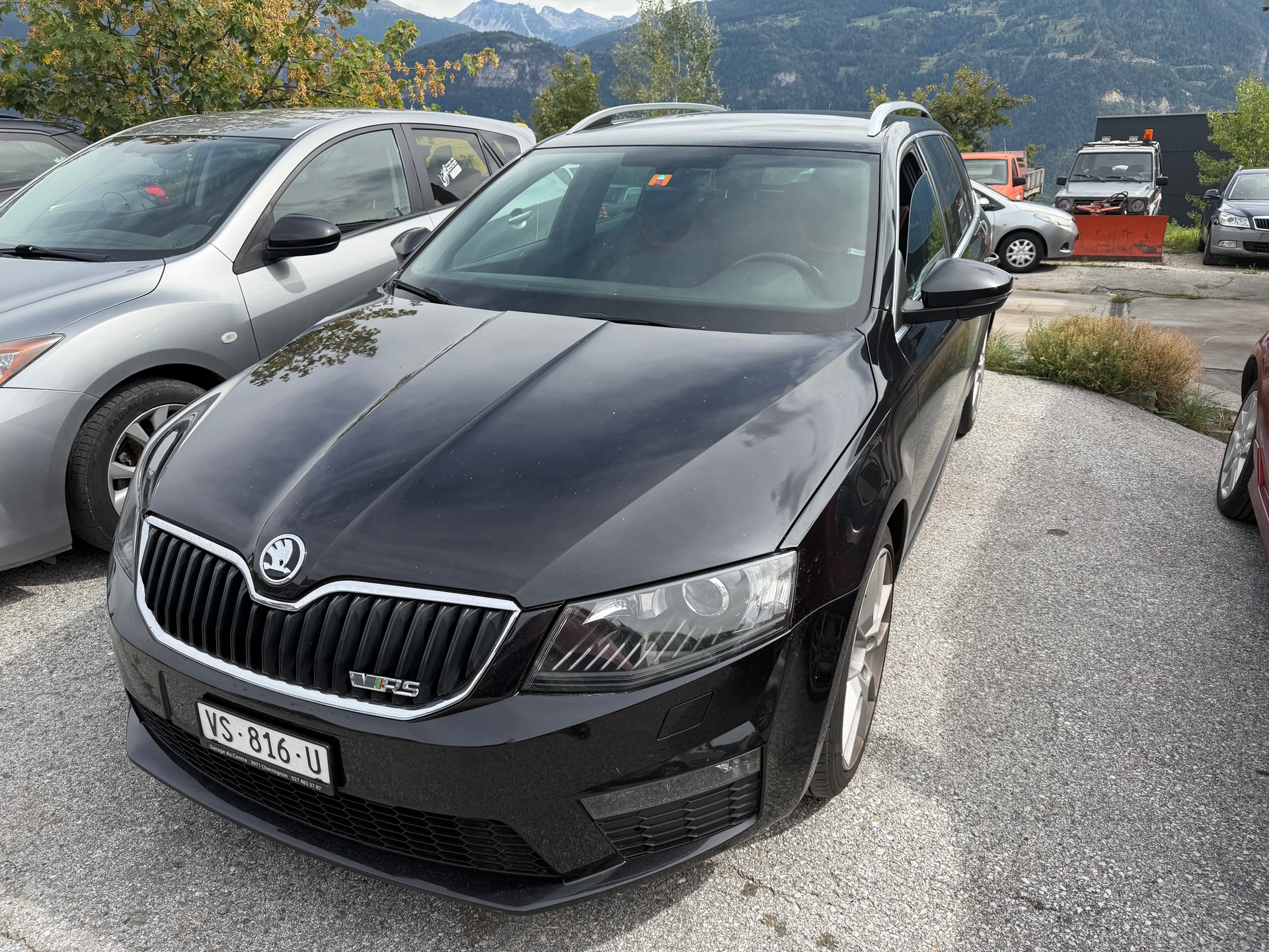SKODA Octavia Combi 2.0 TSI RS DSG-image-3
