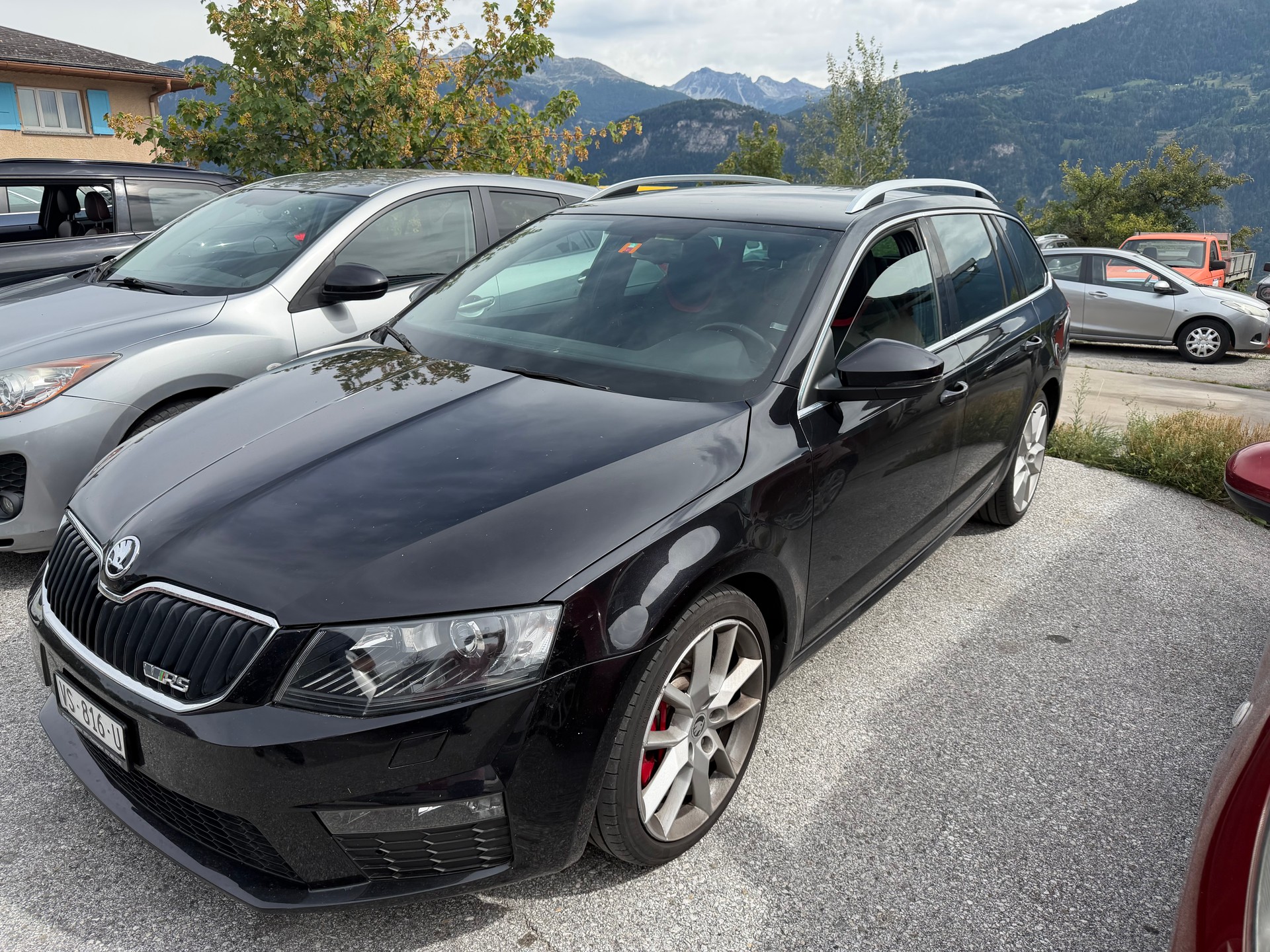 SKODA Octavia Combi 2.0 TSI RS DSG-image-2