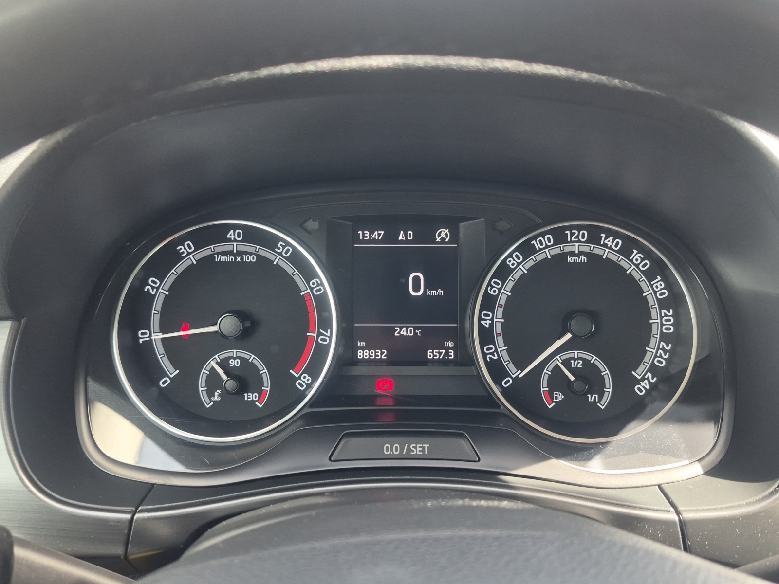 SKODA Fabia 1.0 TSI Style-image-13