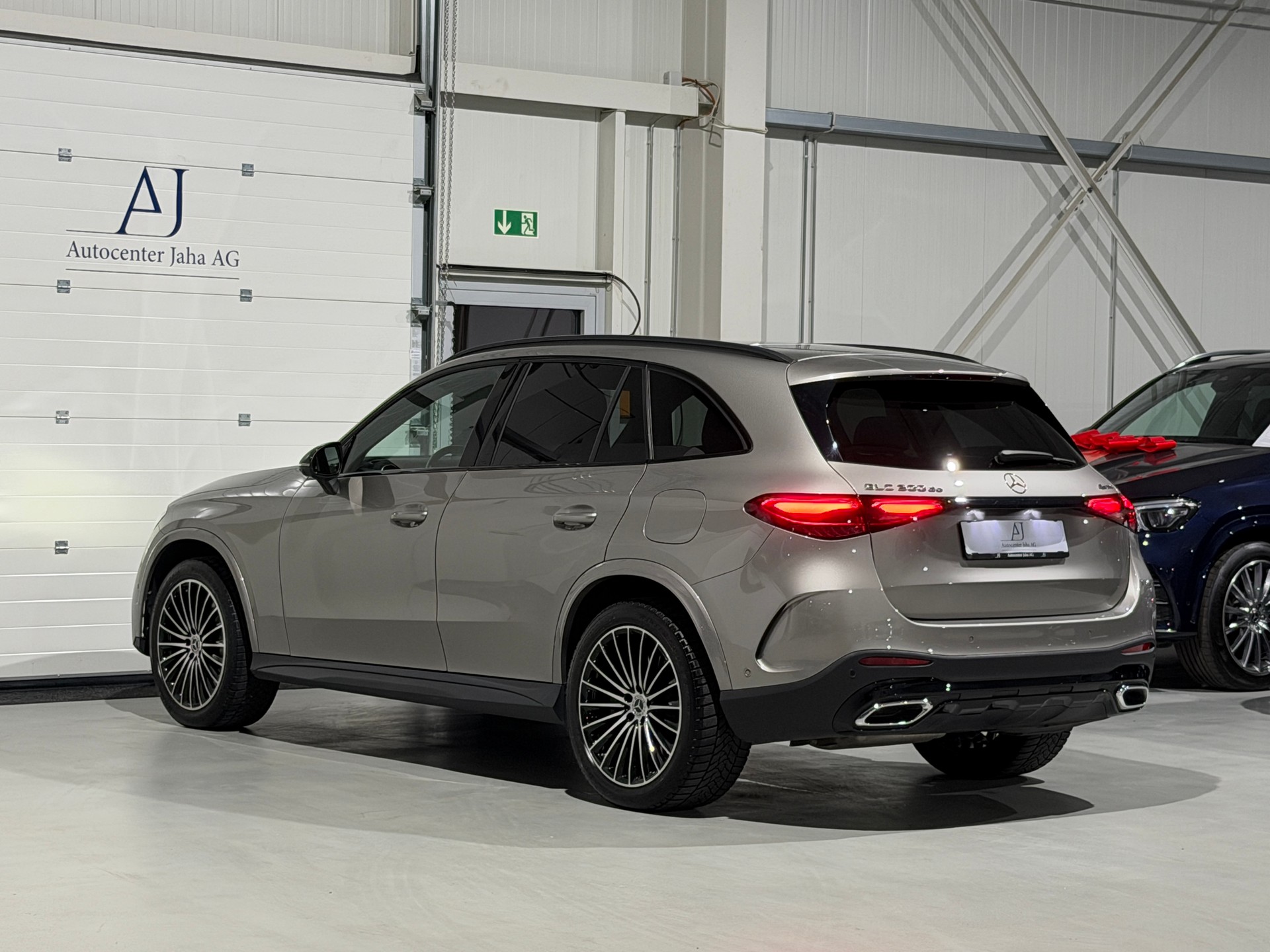 MERCEDES-BENZ GLC 300 de 4Matic AMG Line 9G-Tronic (CH)-image-26