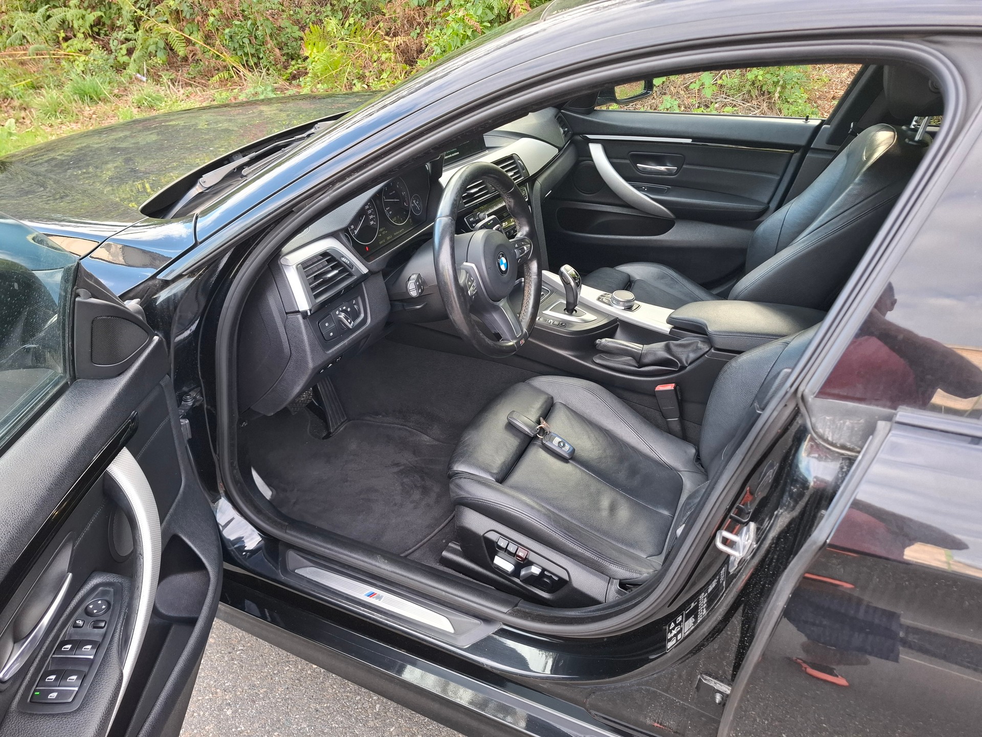 BMW 420d Gran Coupé xDrive M Sport Steptronic-image-6