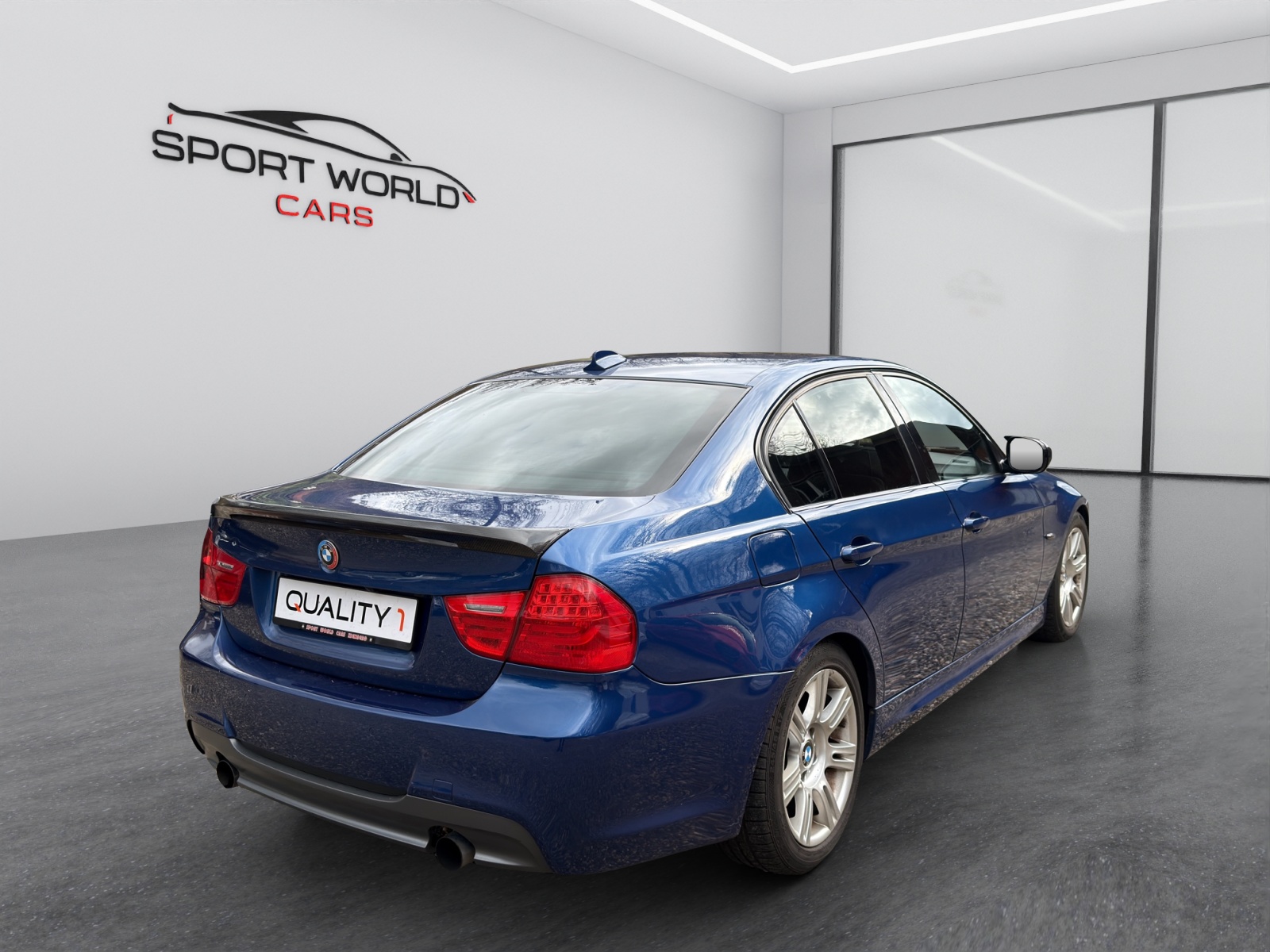 BMW BMW 335i xDrive-image-13