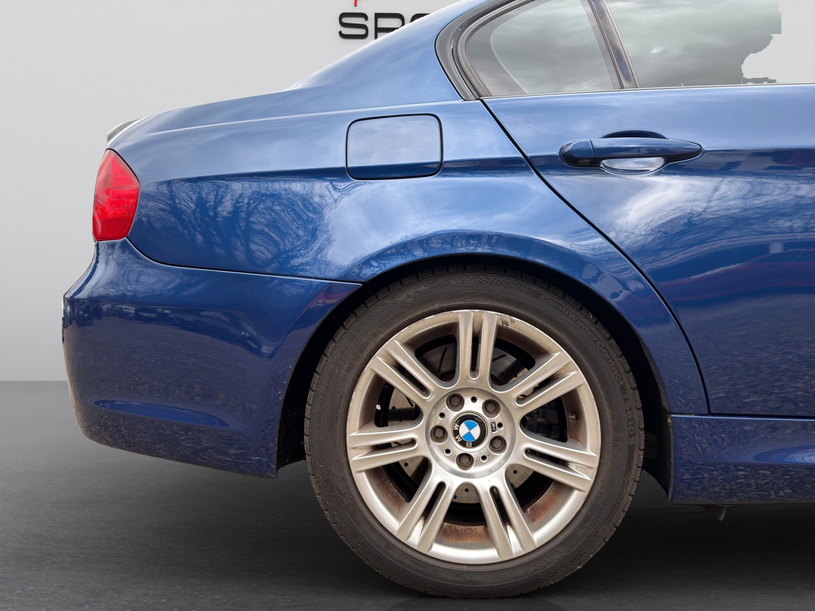 BMW BMW 335i xDrive-image-19