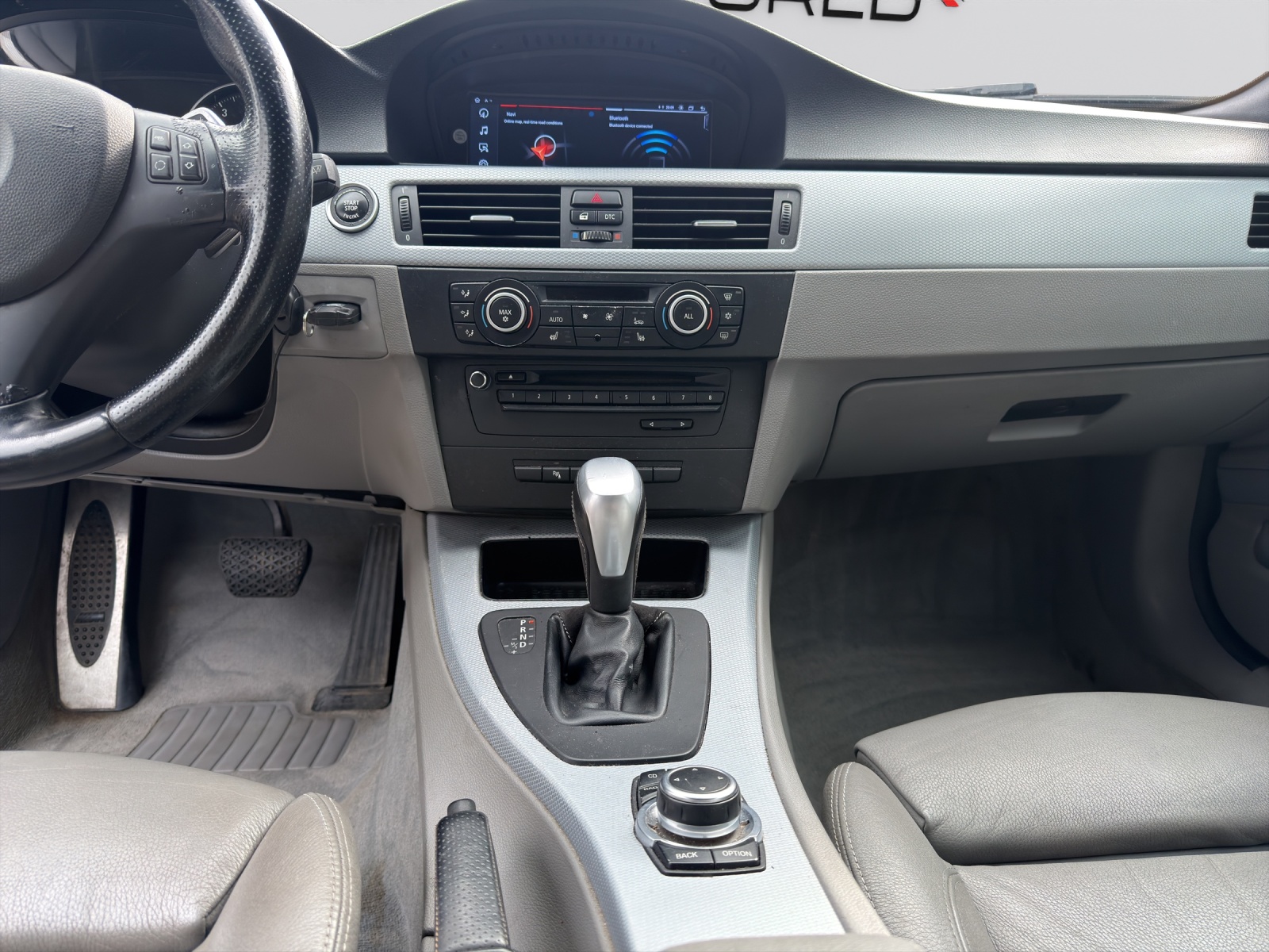 BMW BMW 335i xDrive-image-16
