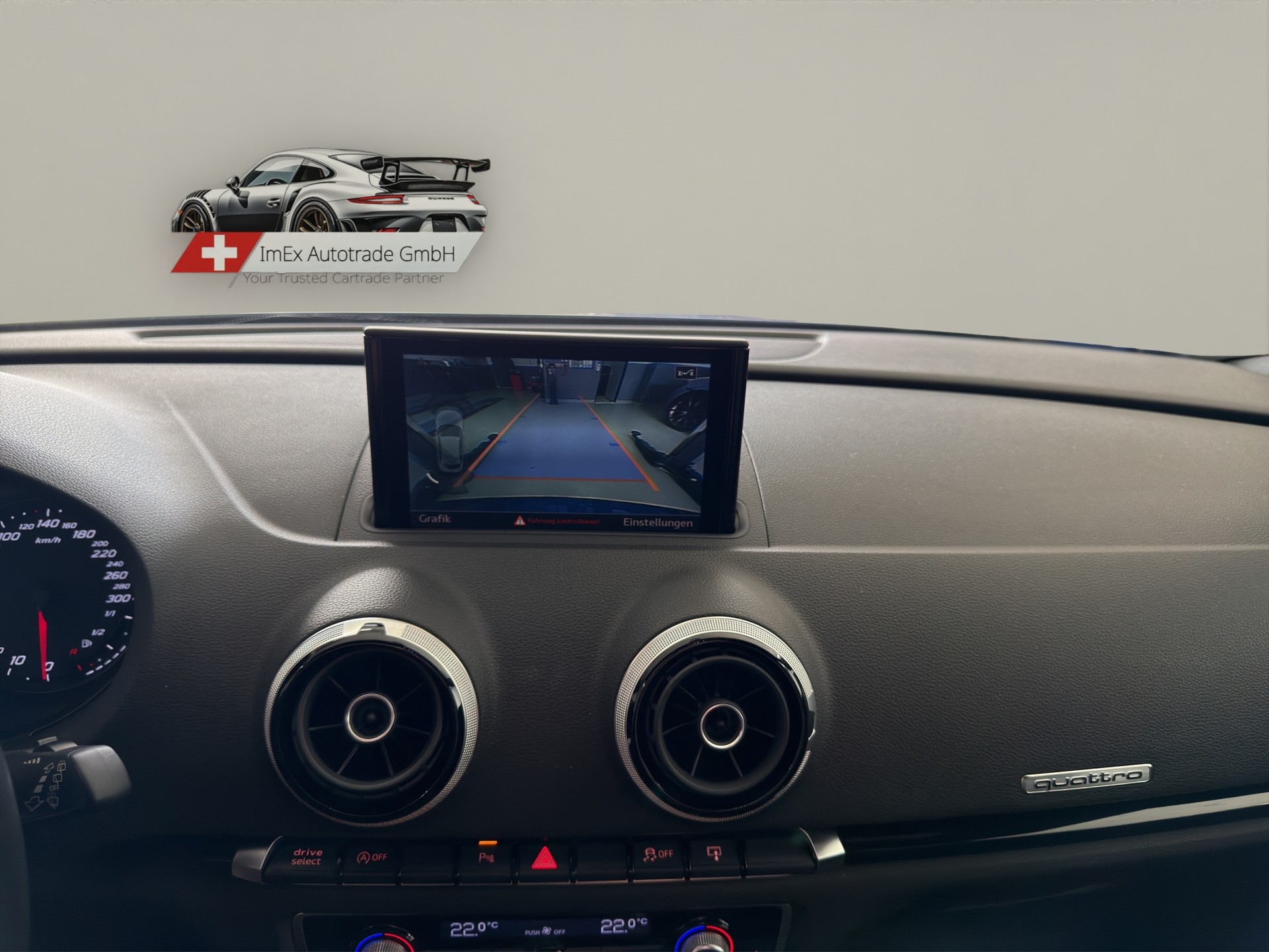 AUDI RS3 2.5 TSI quattro S-tronic-image-11