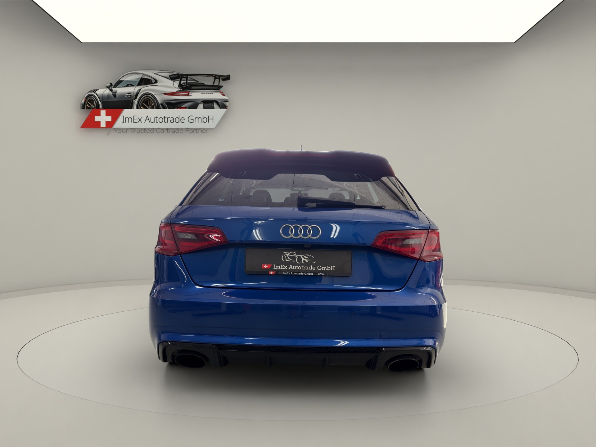 AUDI RS3 2.5 TSI quattro S-tronic-image-2