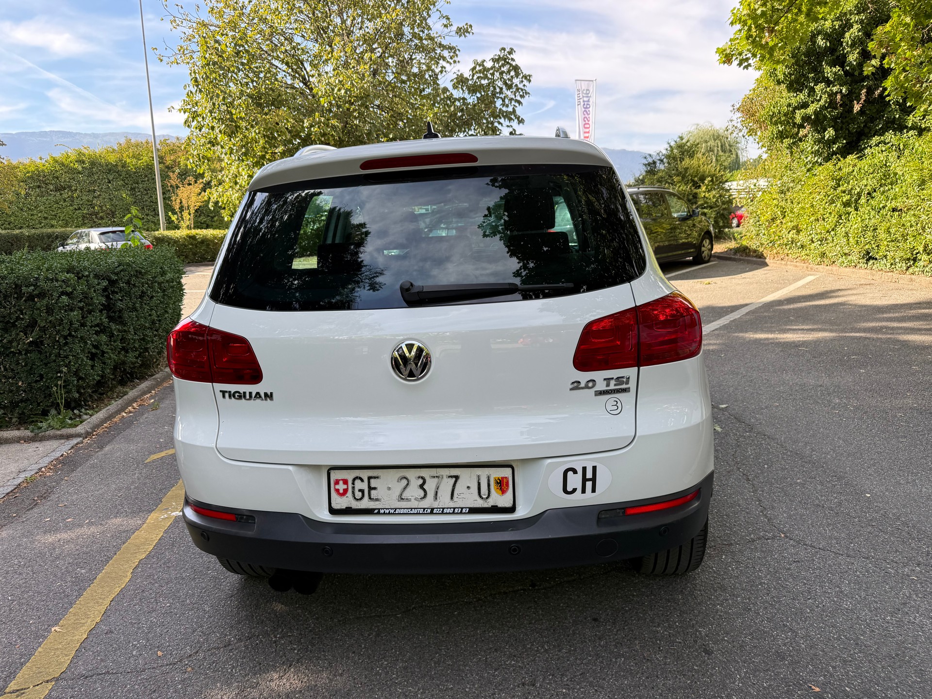VW Tiguan 2.0 TSI Lounge 4Motion DSG 180 CV-image-5