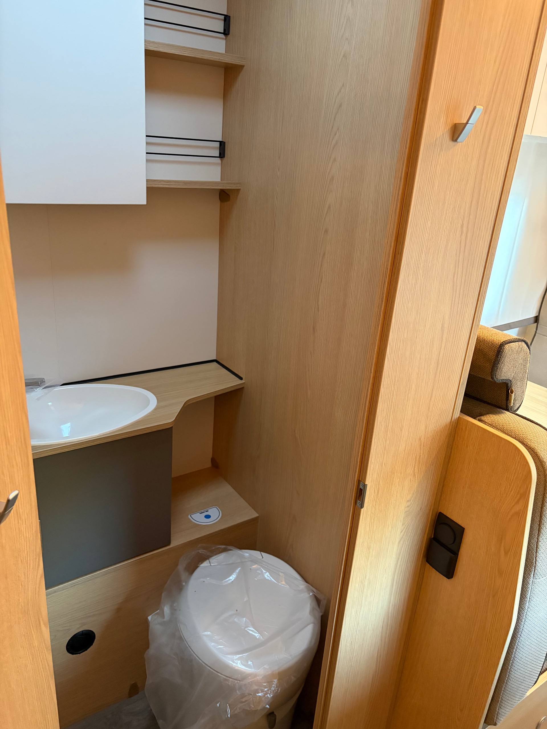 LMC Tourer 690 Alkoven / Fiat Ducato 140 PS MY2027-image-9