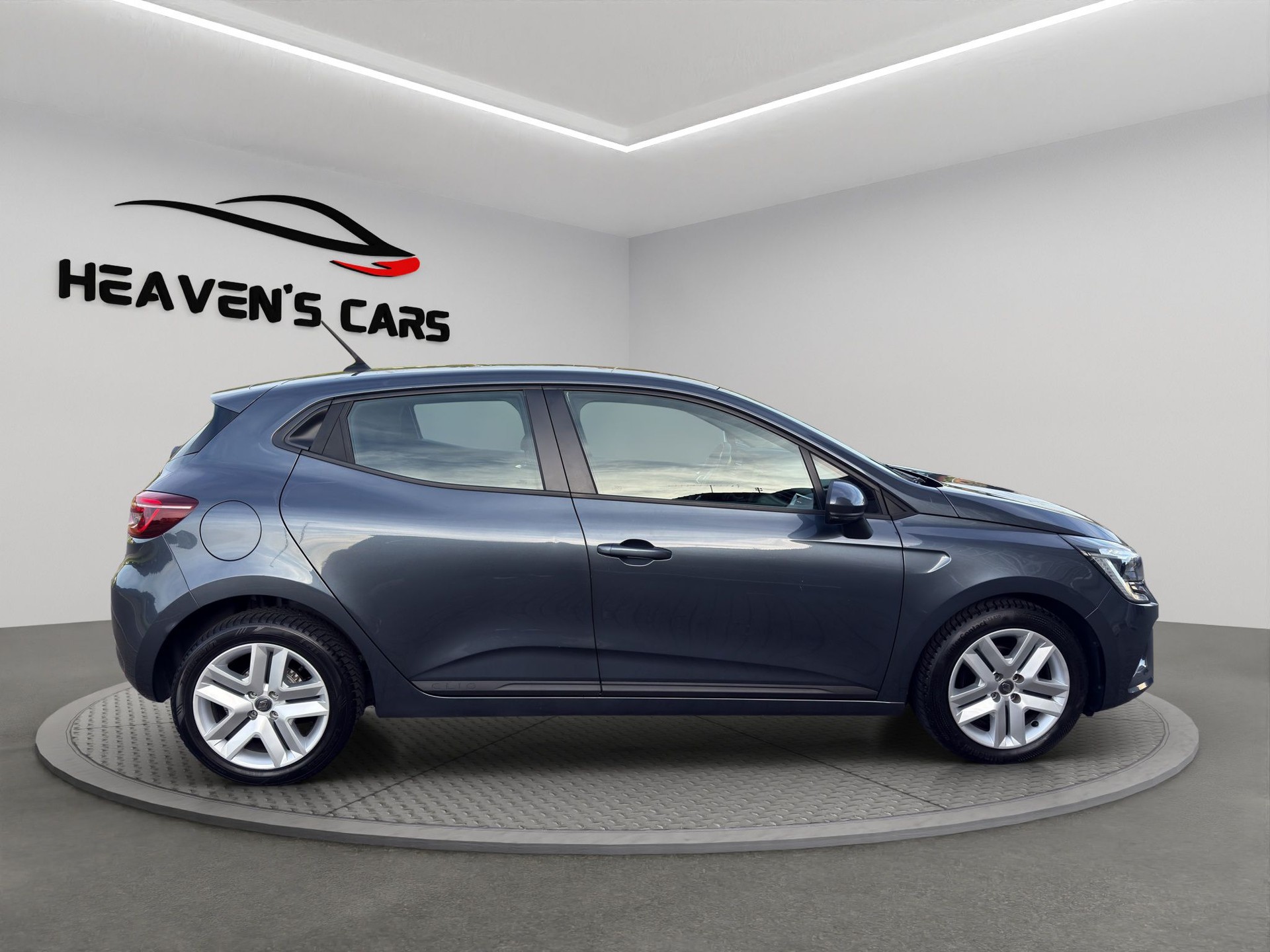 RENAULT Clio 1.0 Zen CVT-image-6