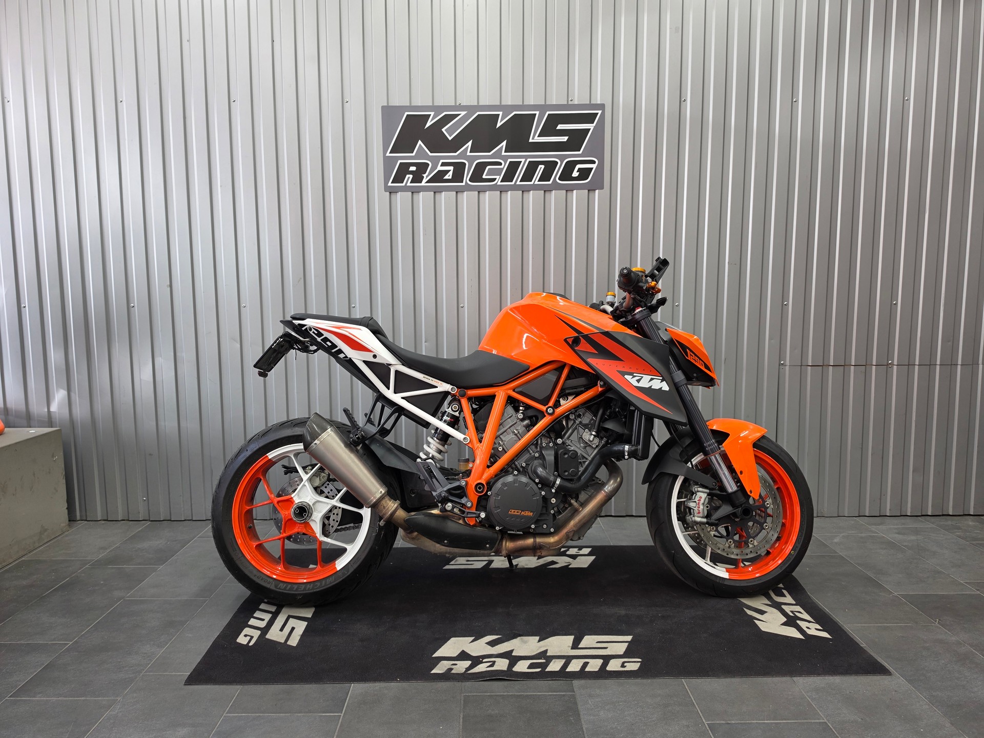 KTM 1290 Super Duke R