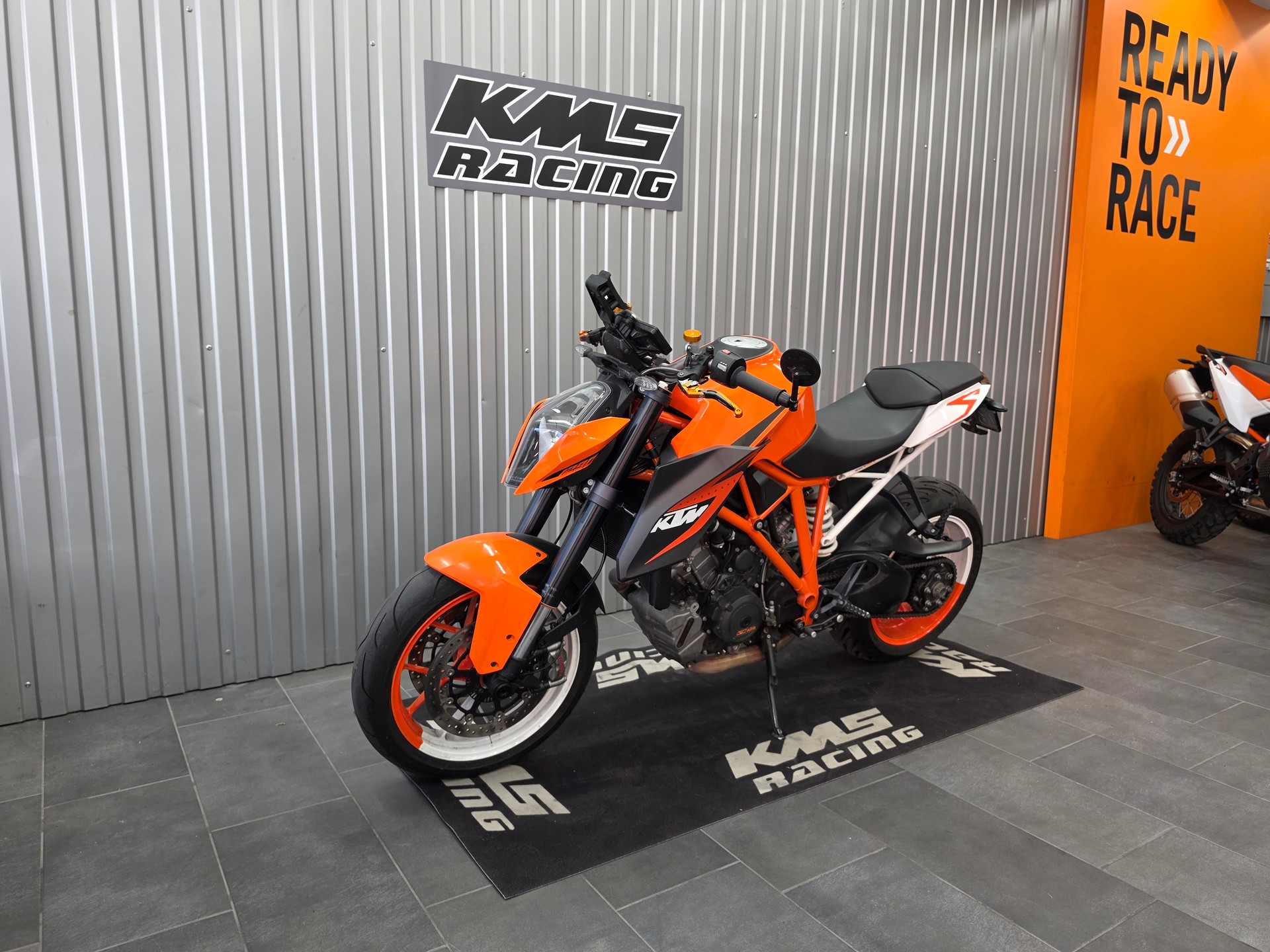 KTM 1290 Super Duke R-image-4