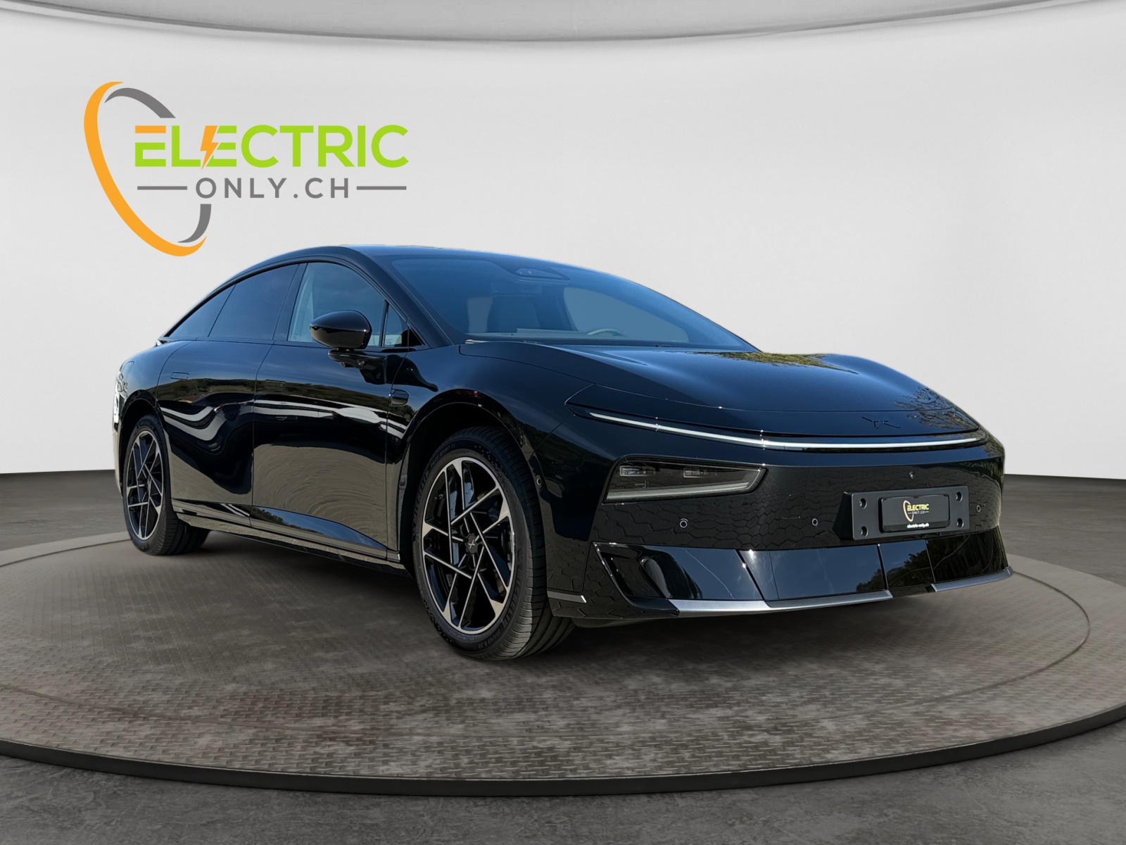 XPENG P7+ Performance AWD 74.9kWh-image-6