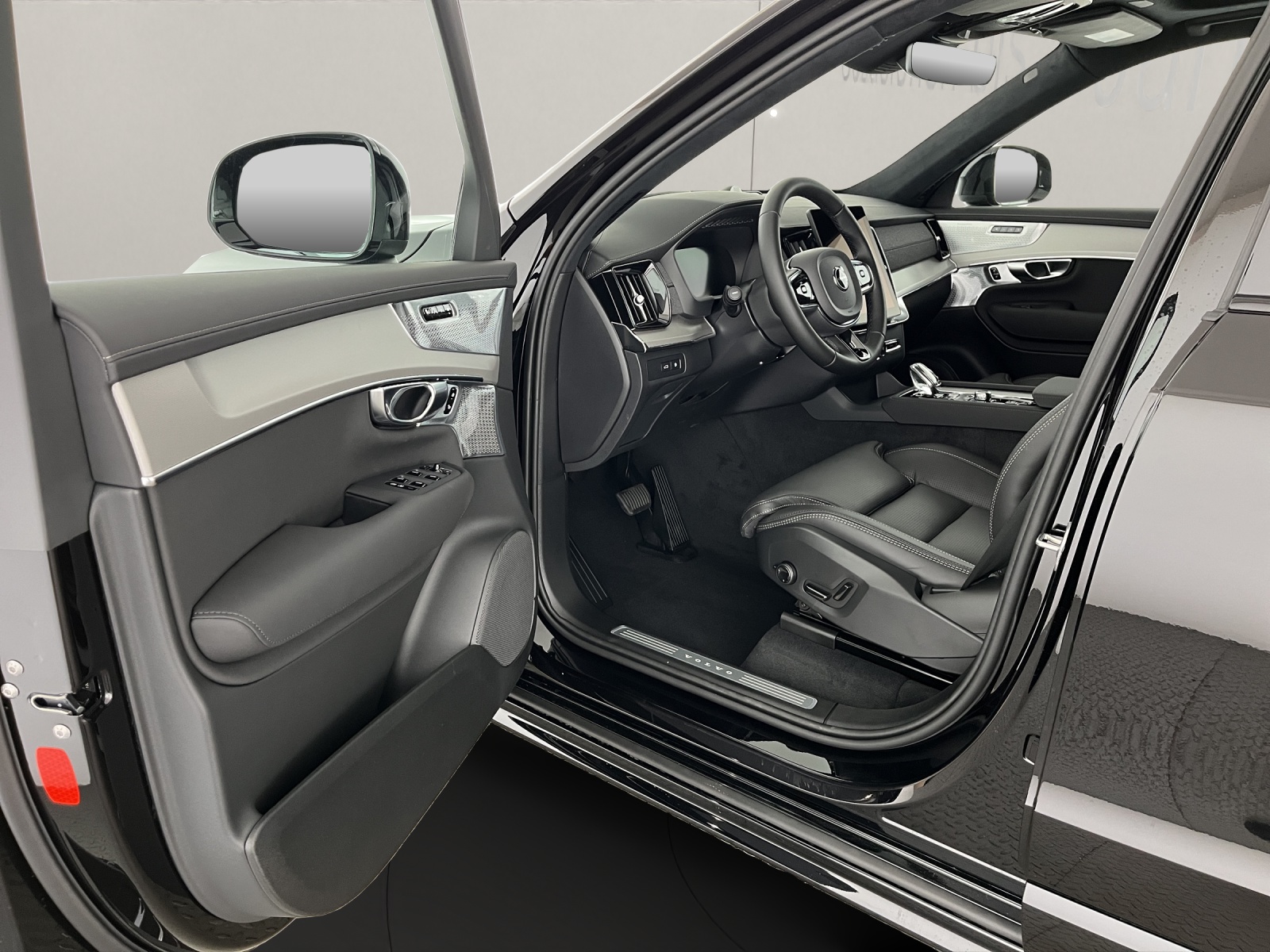 VOLVO XC90 2.0 T8 TE Black Edition eAWD-image-7