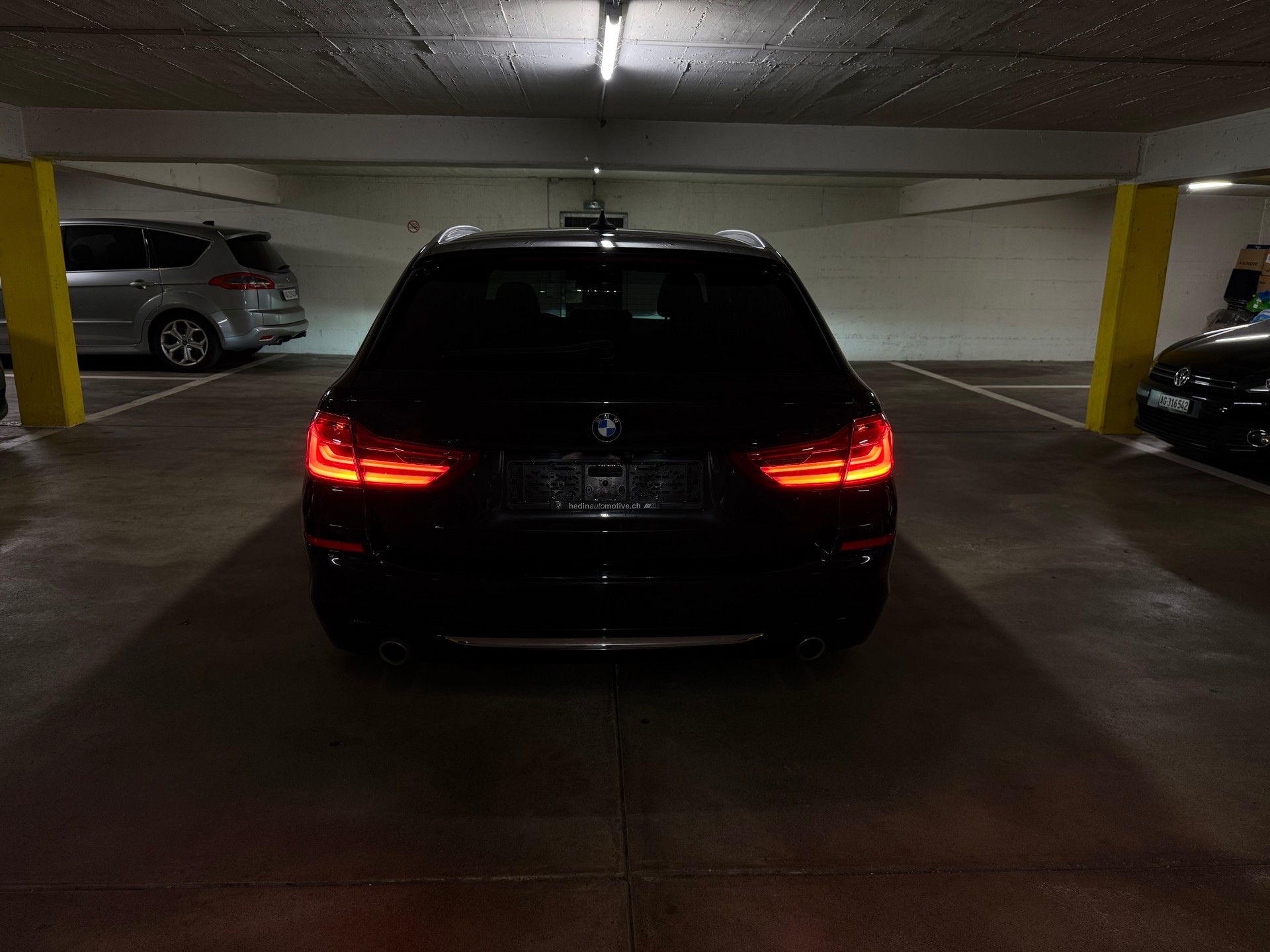 BMW 520d xDrive-image-4