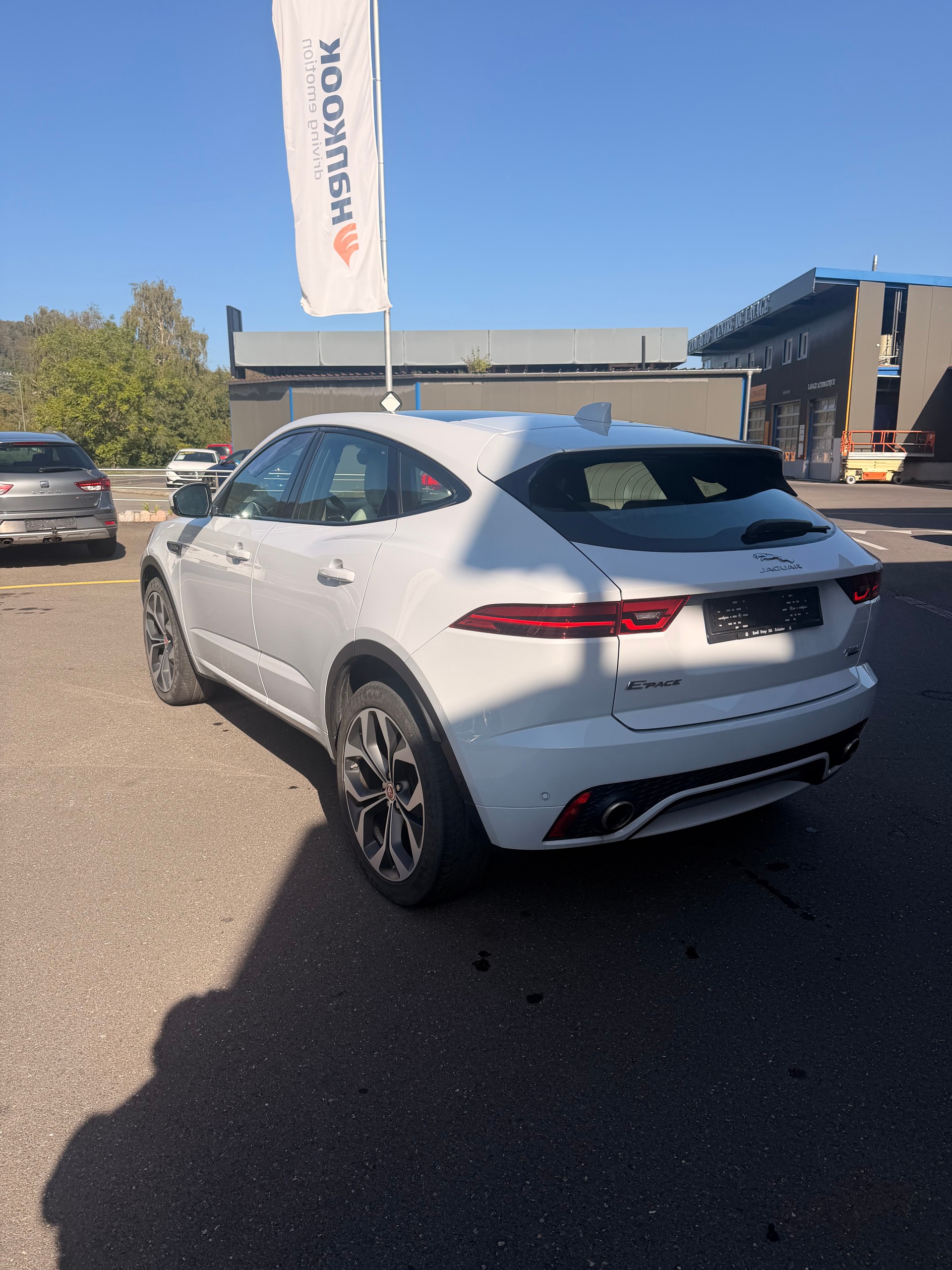 JAGUAR E-Pace 2.0 P250 R-Dynamic HSE AWD-image-5