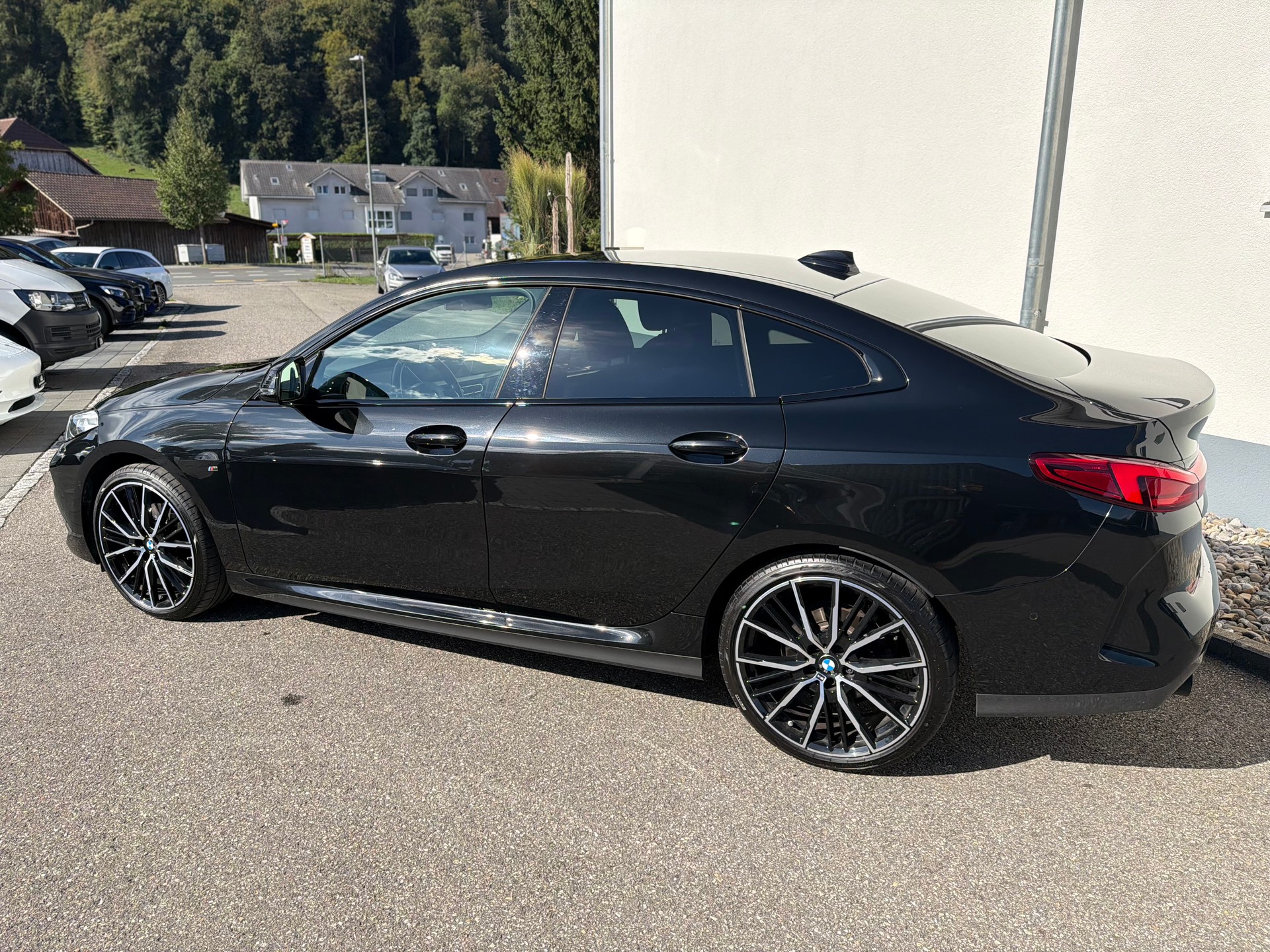 BMW 218d Gran Coupé M Sport Steptronic-image-12