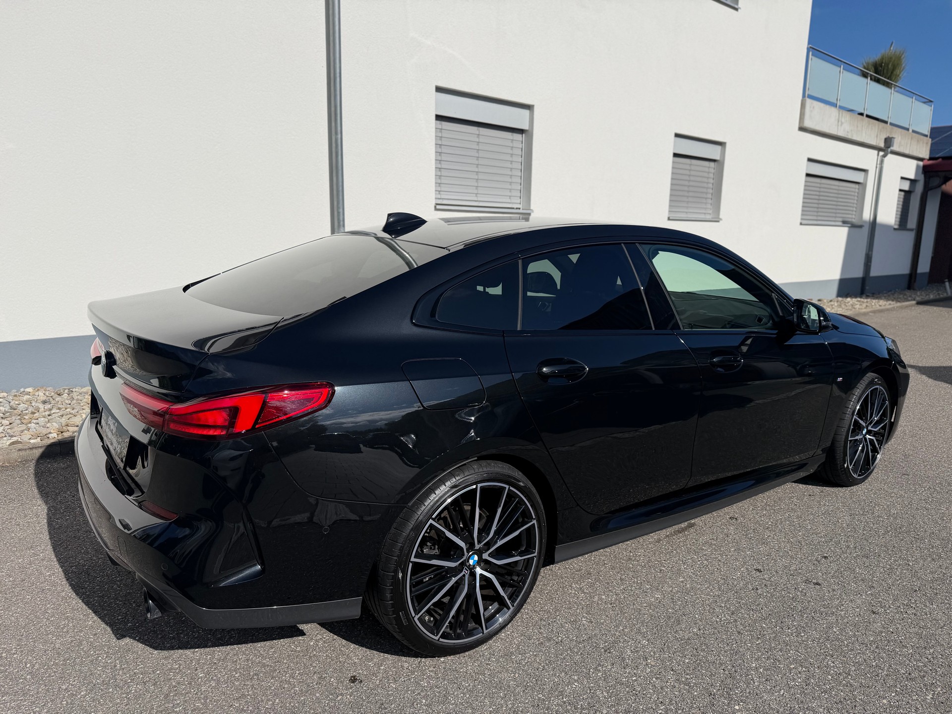 BMW 218d Gran Coupé M Sport Steptronic-image-5