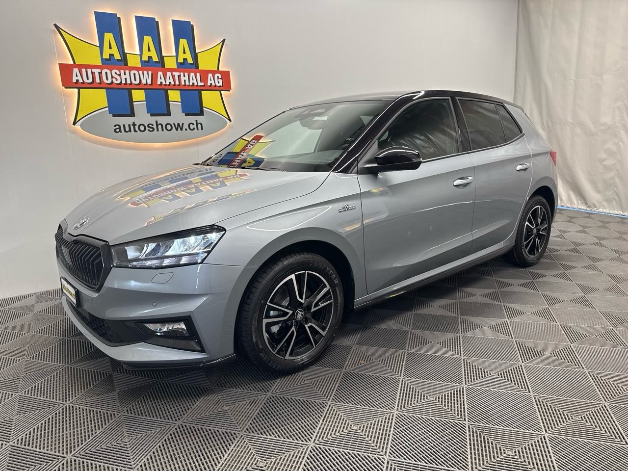 SKODA Fabia 1.5 TSI Monte Carlo DSG-image-0