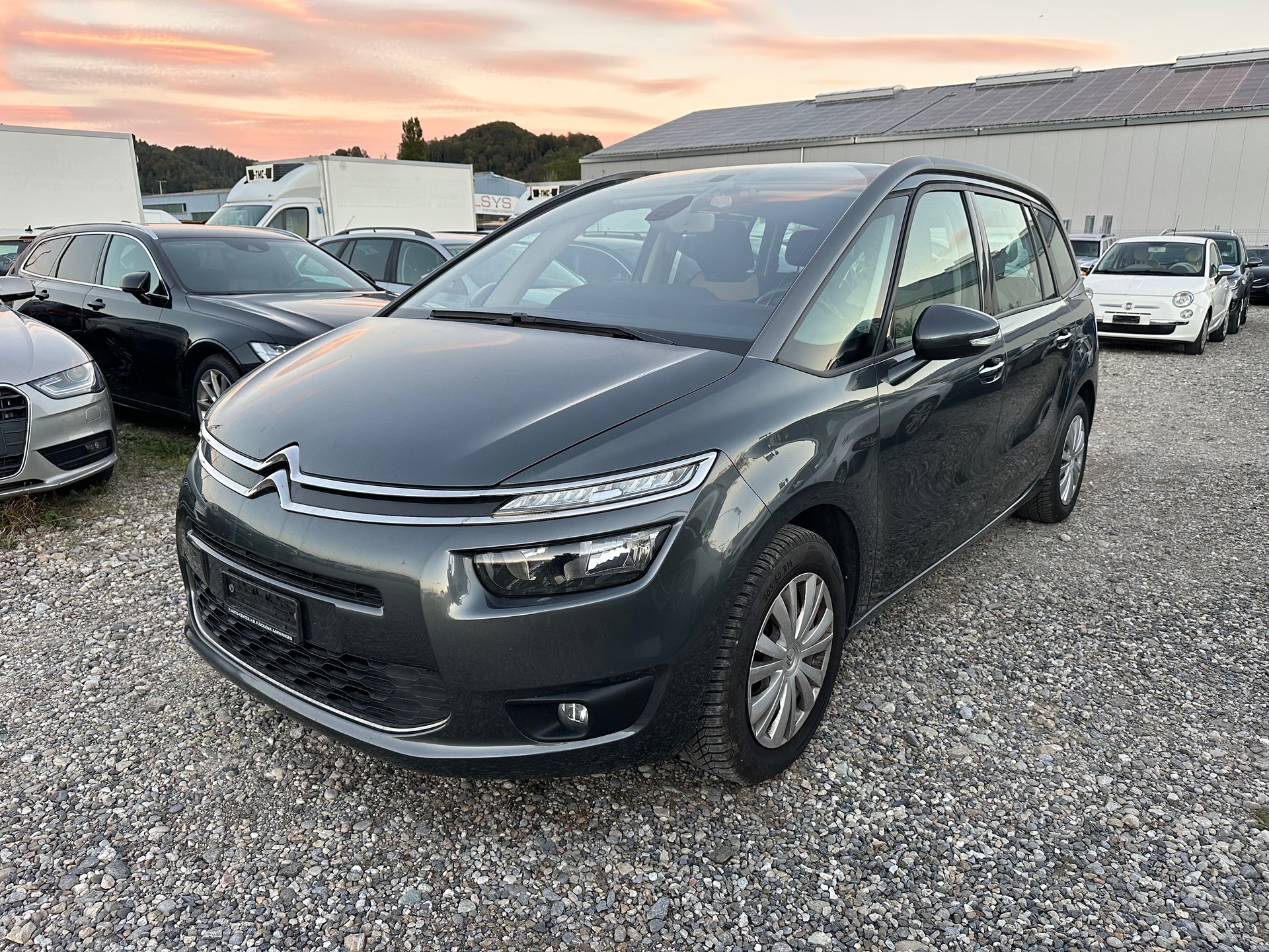 CITROEN Grand C4 Picasso 1.6 e-HDi Exclusive EGS6-image-0
