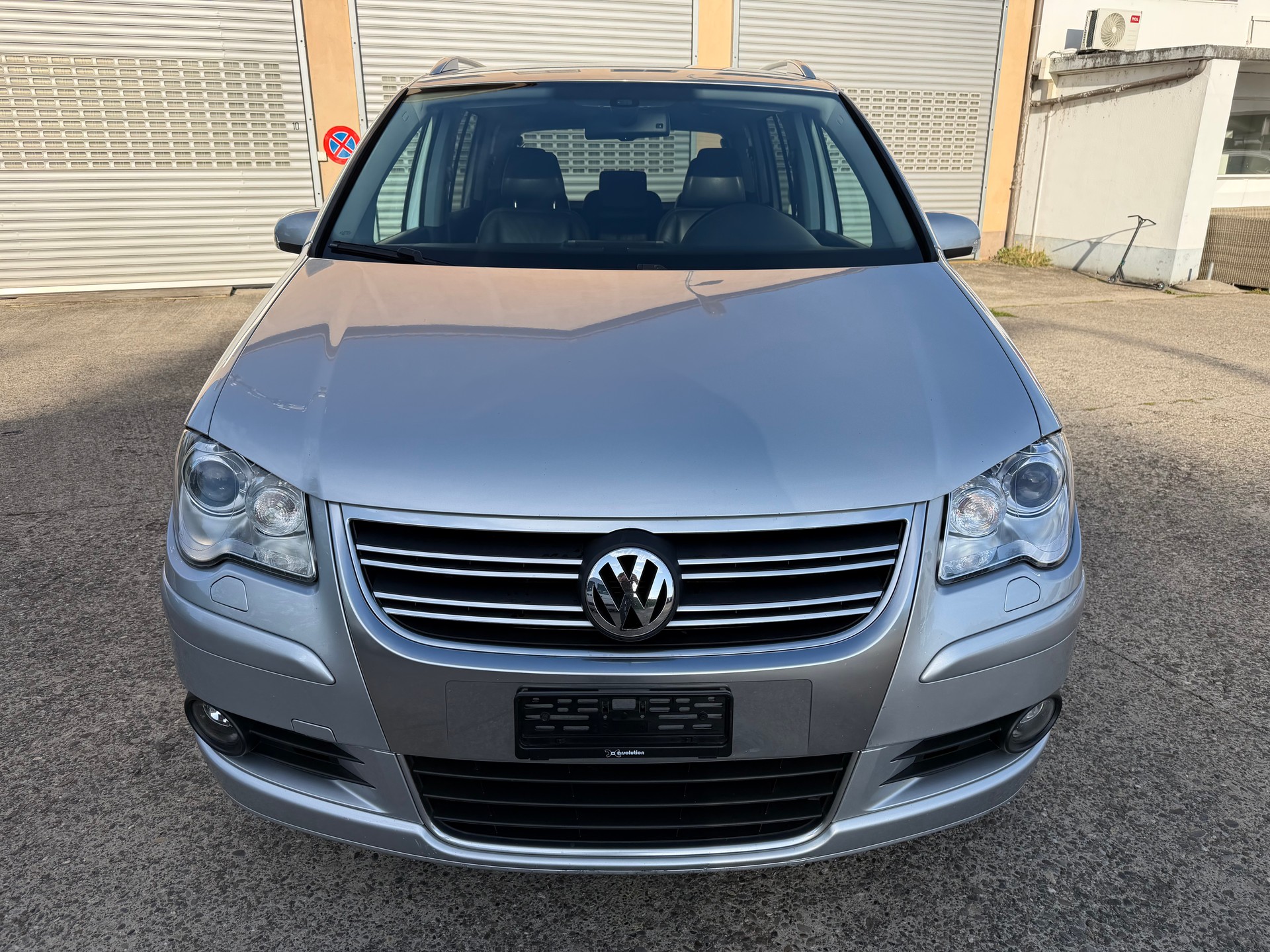 VW Touran 2.0 TDI Highline-image-7