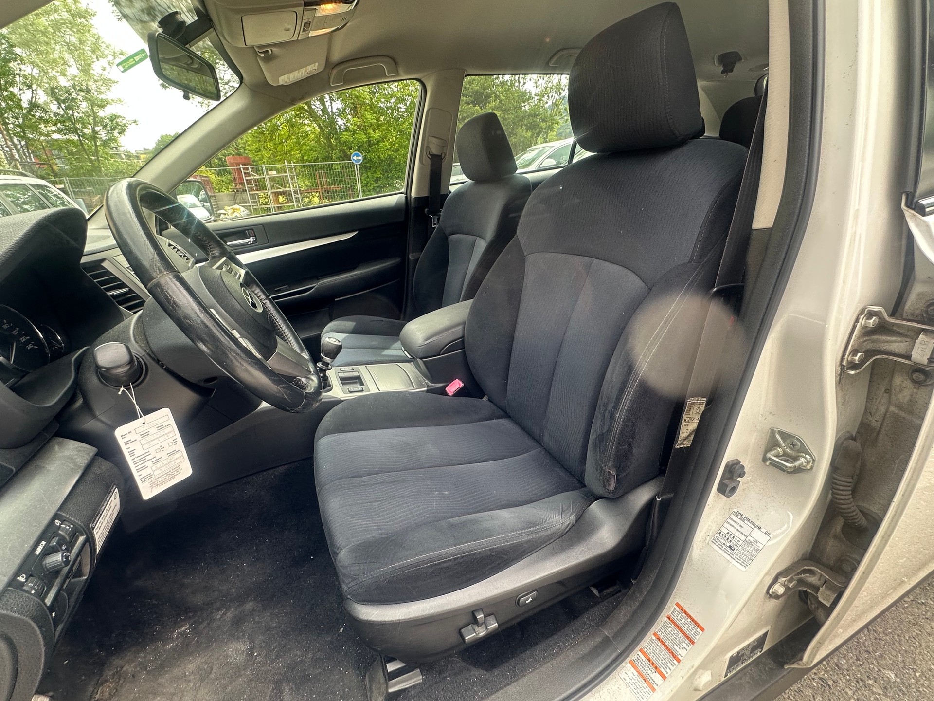 SUBARU Outback 2.0D Swiss AWD-image-3